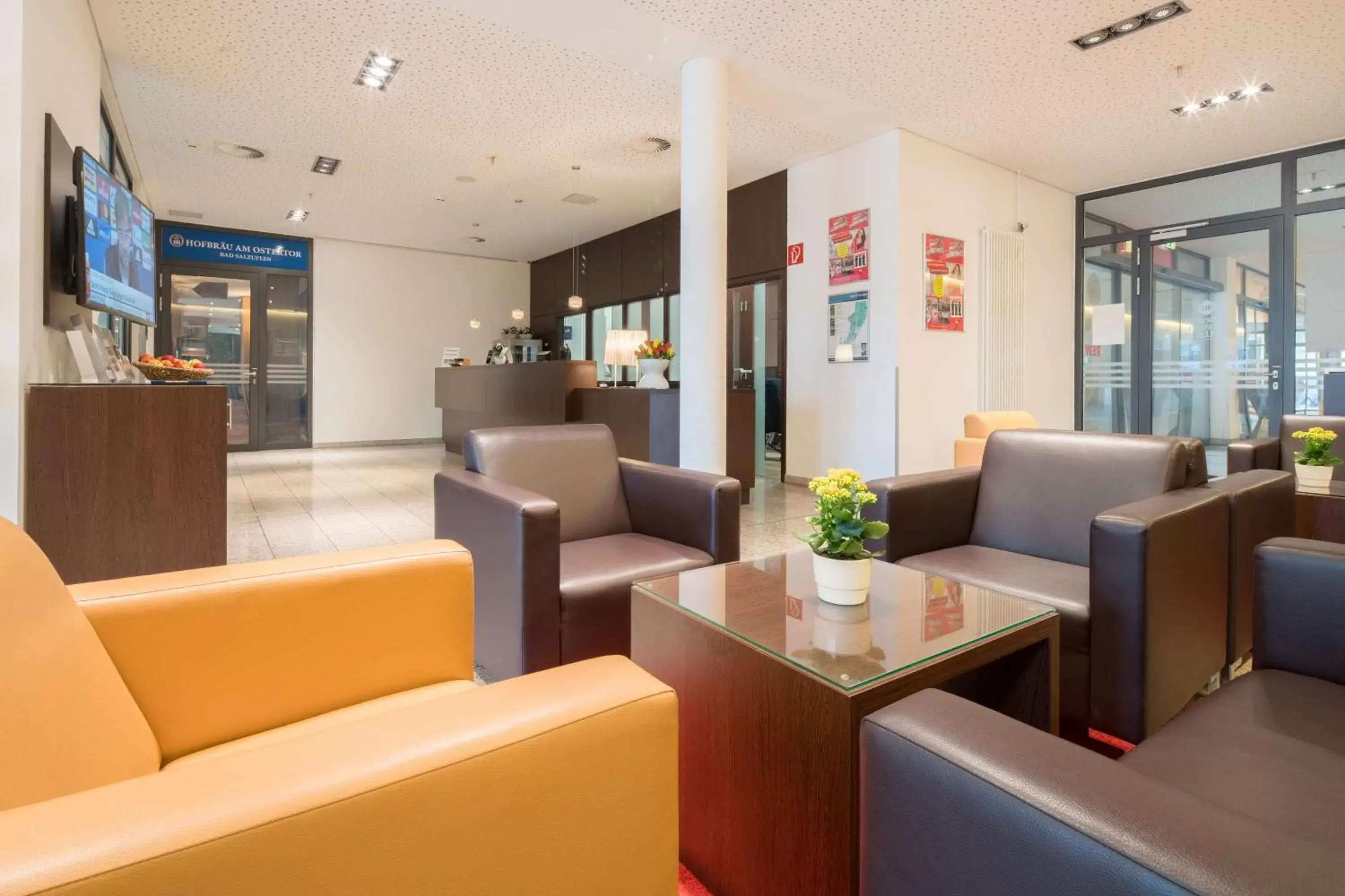 Lobby or reception, Lounge/Bar in Best Western Plus Hotel Ostertor