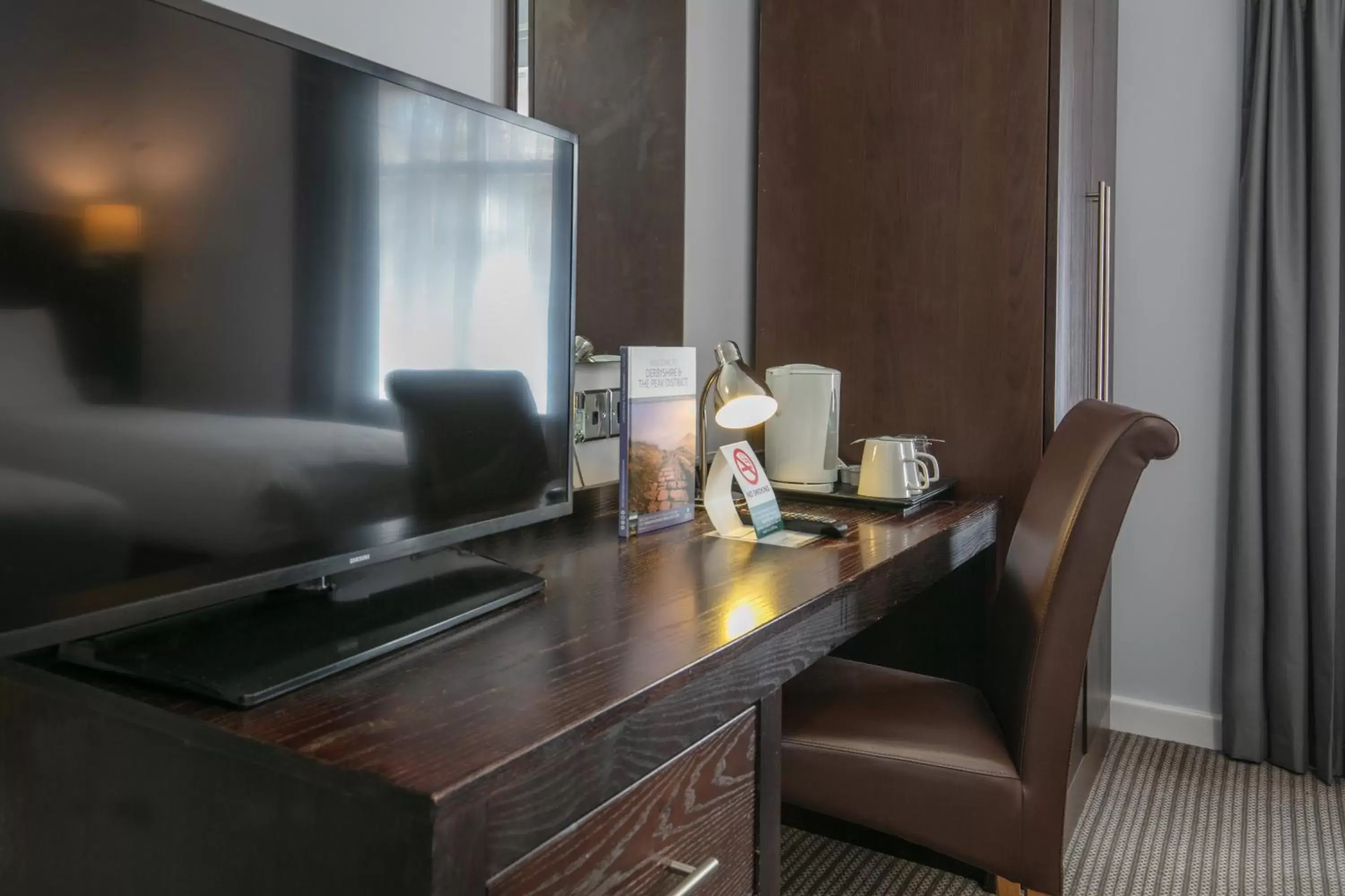 TV and multimedia in The Stuart Hotel, Sure Hotel Collection by Best Western
