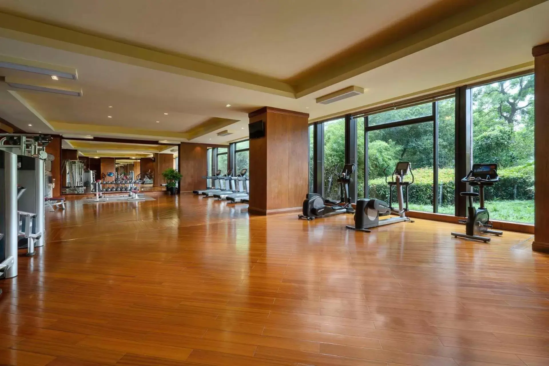 Fitness centre/facilities, Lobby/Reception in Kempinski Hotel Suzhou