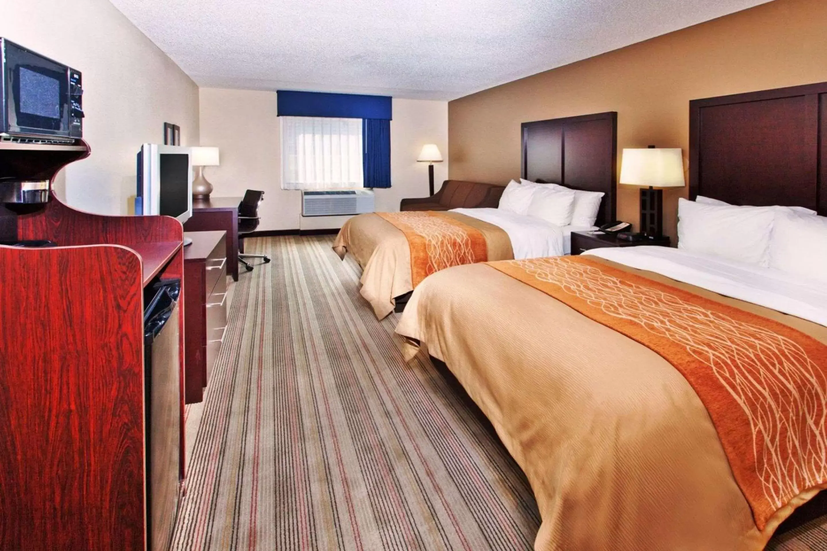 Photo of the whole room in Comfort Inn Blairsville