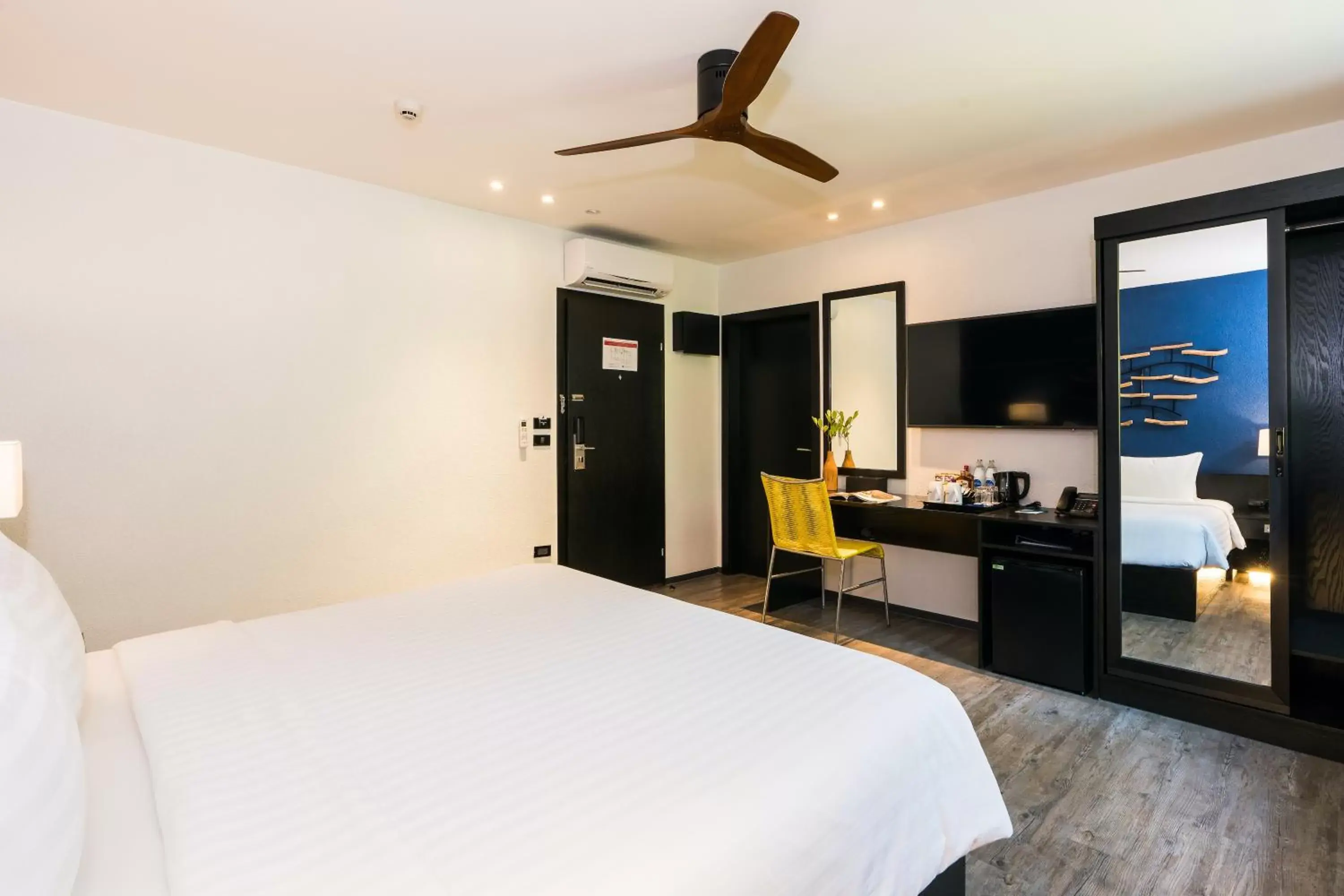 Bed in Marina Sands Resort