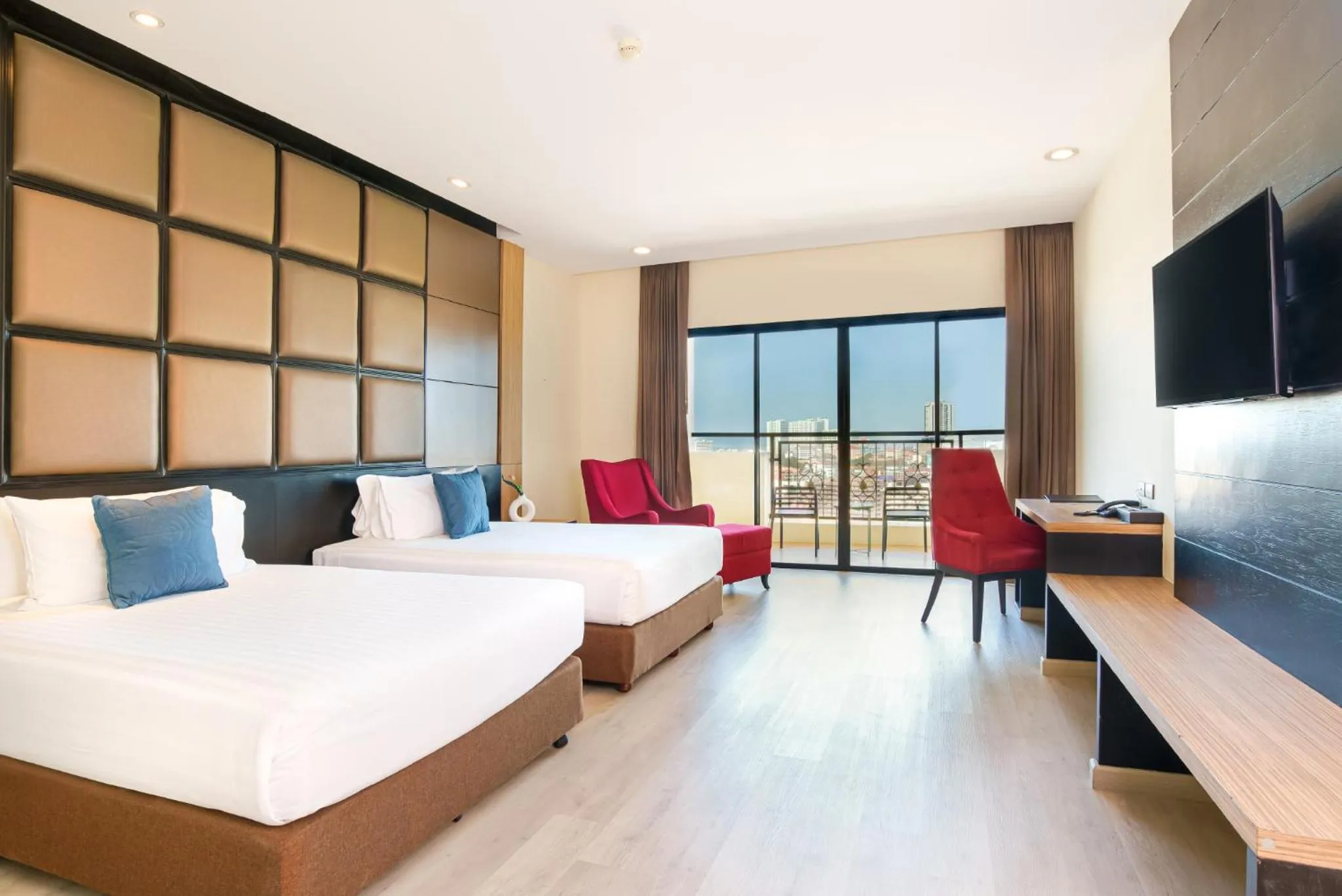Bedroom, Bed in Grand Palazzo Hotel - SHA Extra Plus