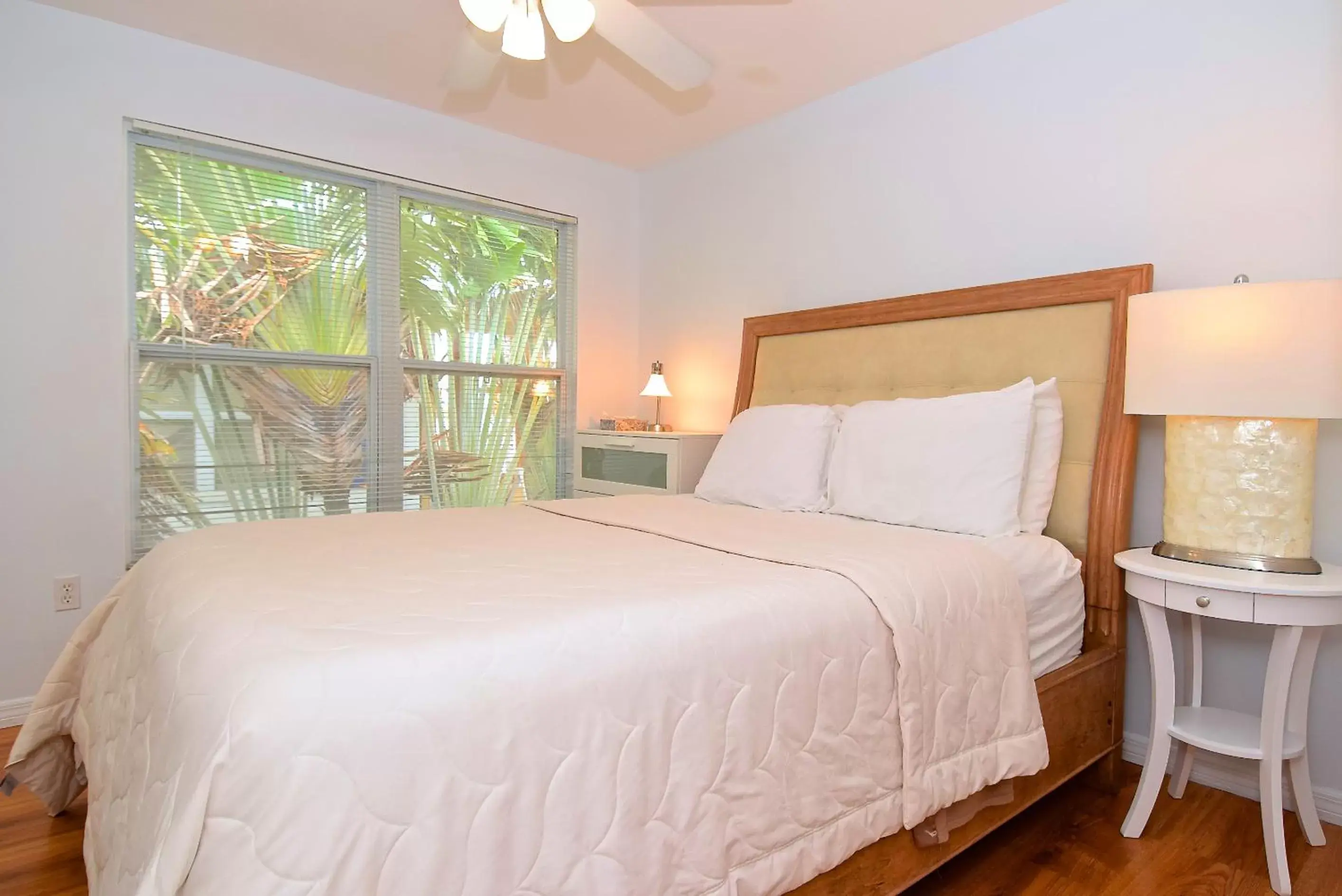 Bed, Room Photo in Turtle Beach Resort