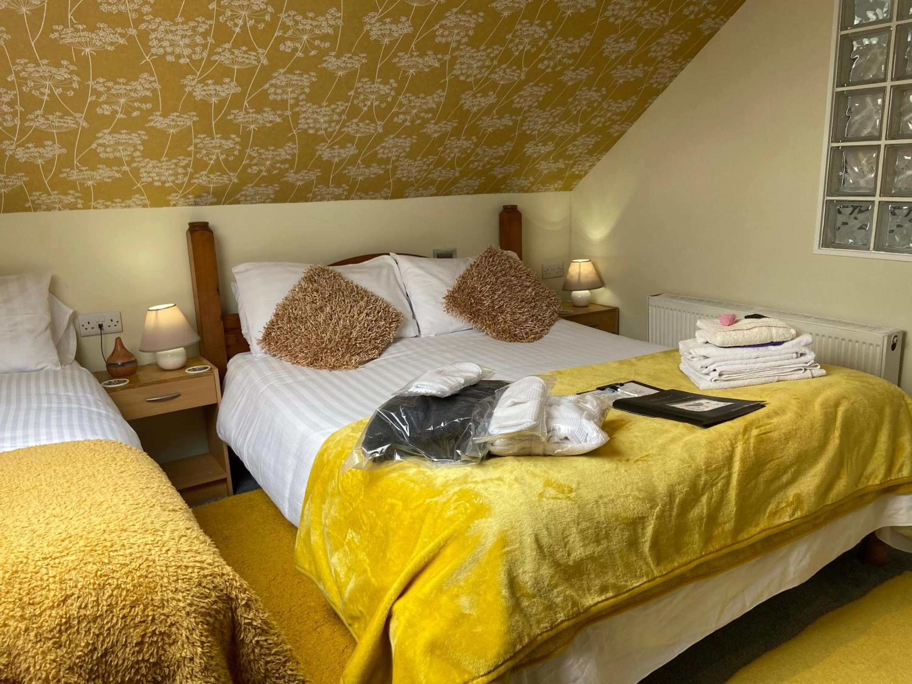 Bedroom, Bed in Aquarius B&B