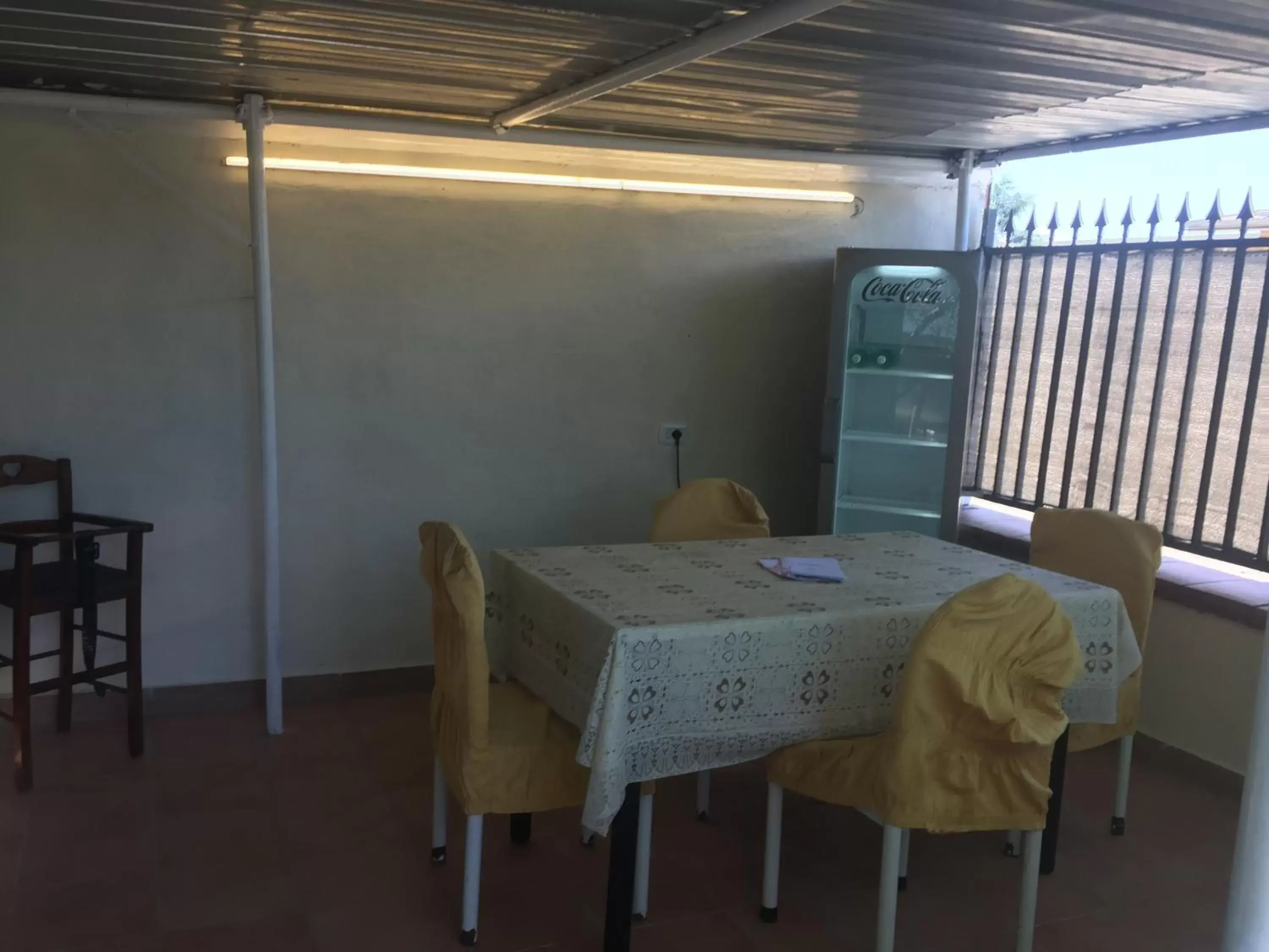 Seating area, Dining Area in Maria home