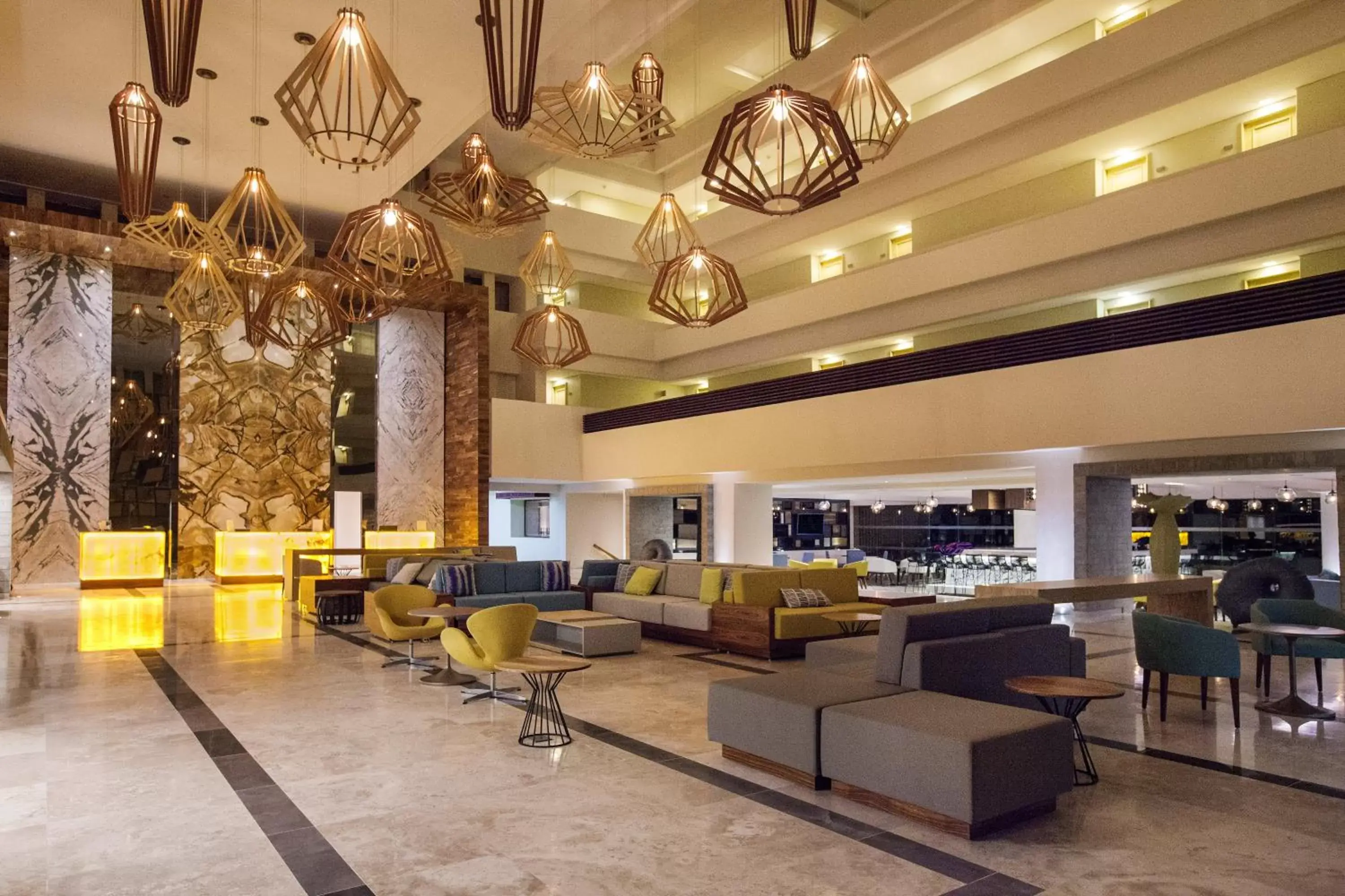 Lounge or bar, Lobby/Reception in Grand Fiesta Americana Veracruz