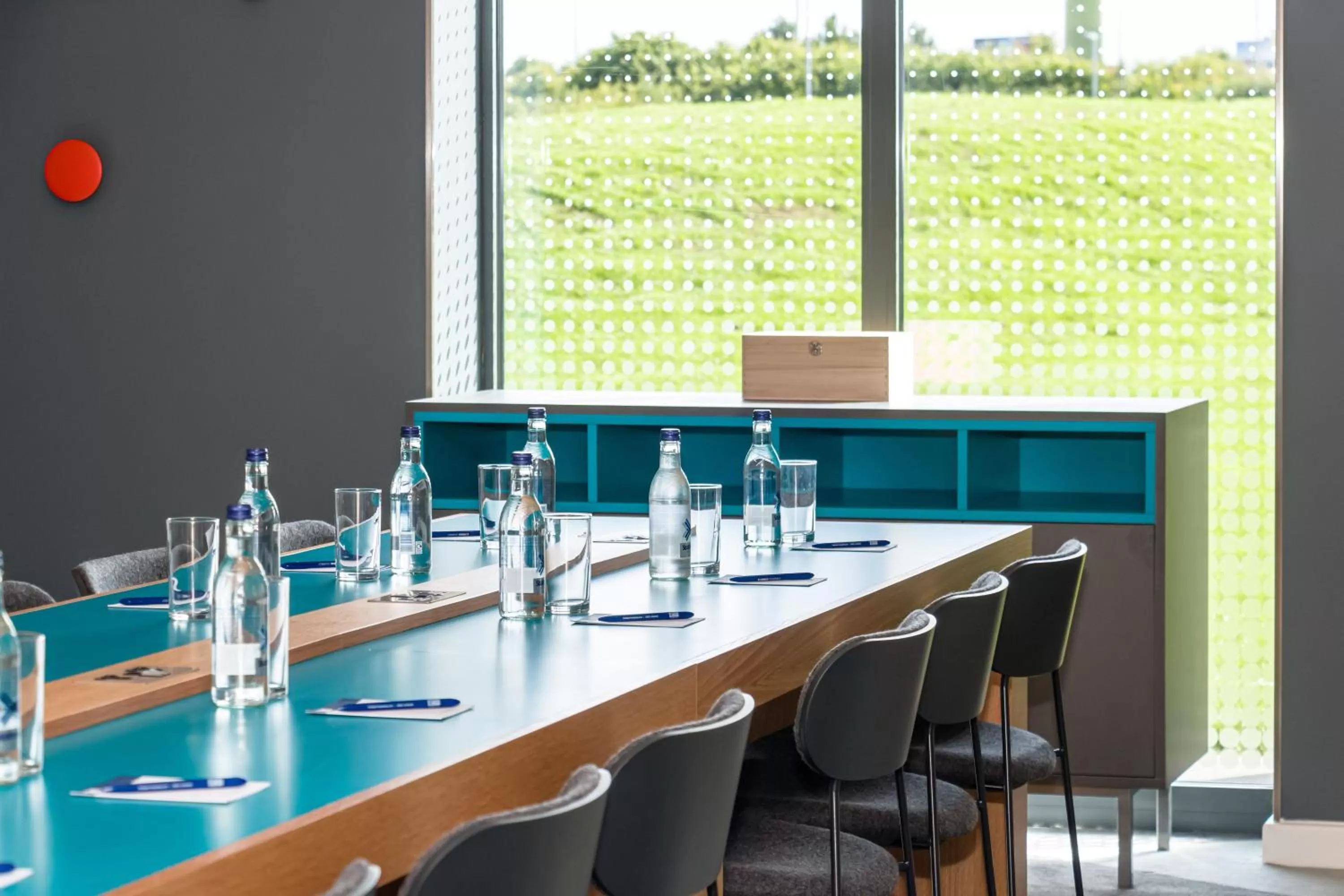 Meeting/conference room in Holiday Inn Express - Bodmin - Victoria Junction by IHG