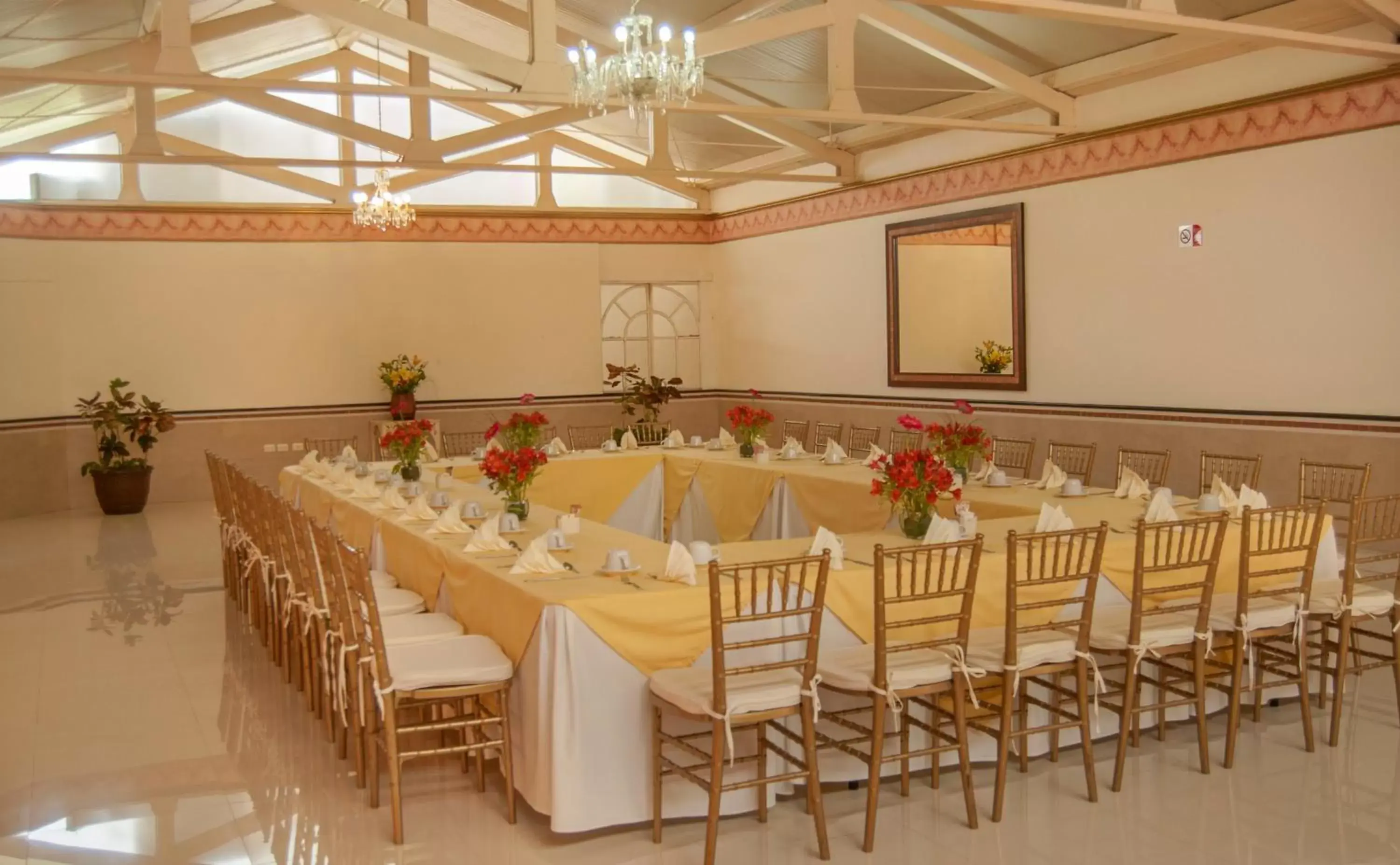 Banquet/Function facilities, Banquet Facilities in Centro Hotel Villa las Margaritas