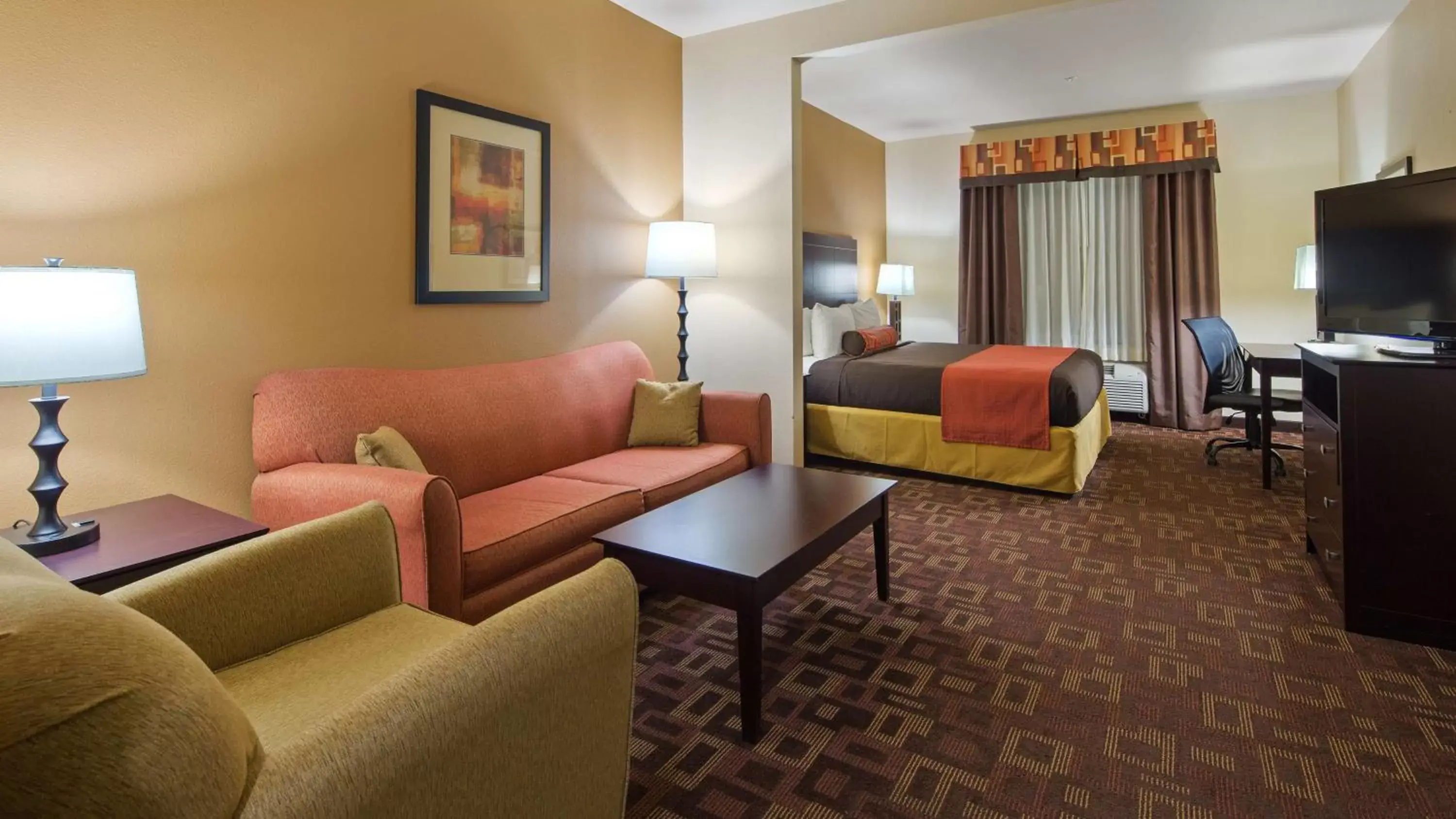 Photo of the whole room, Seating Area in Best Western Plus Goliad Inn & Suites