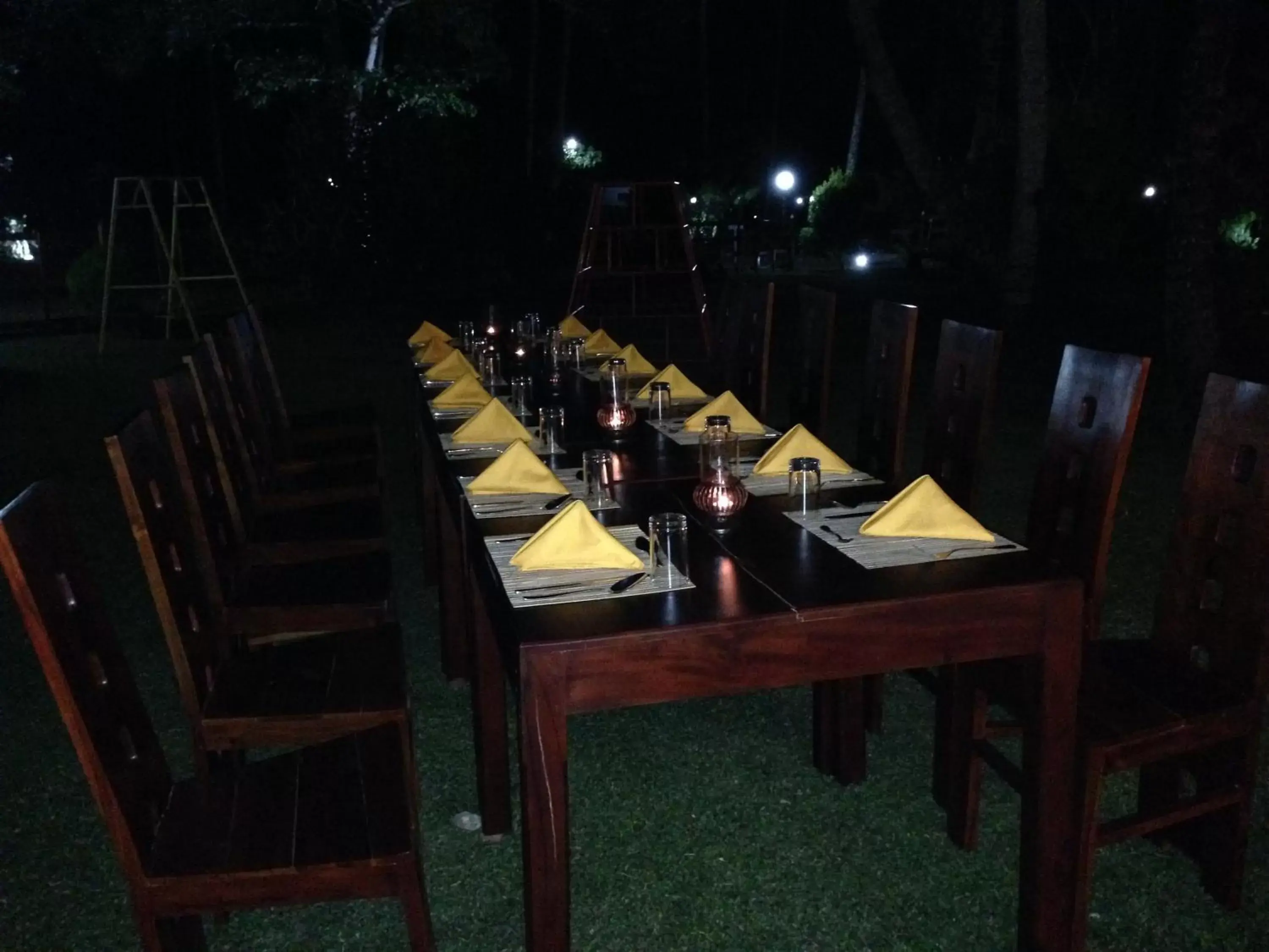 Evening entertainment, Restaurant/Places to Eat in Oreeka - Katunayake Airport Transit Hotels