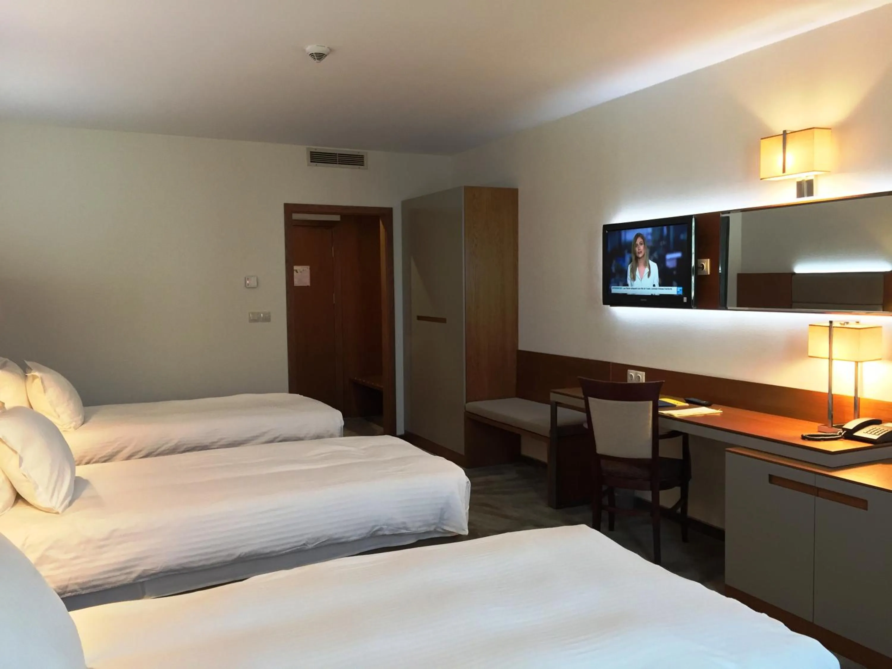 Bed in Hotel Golden Tulip Varna