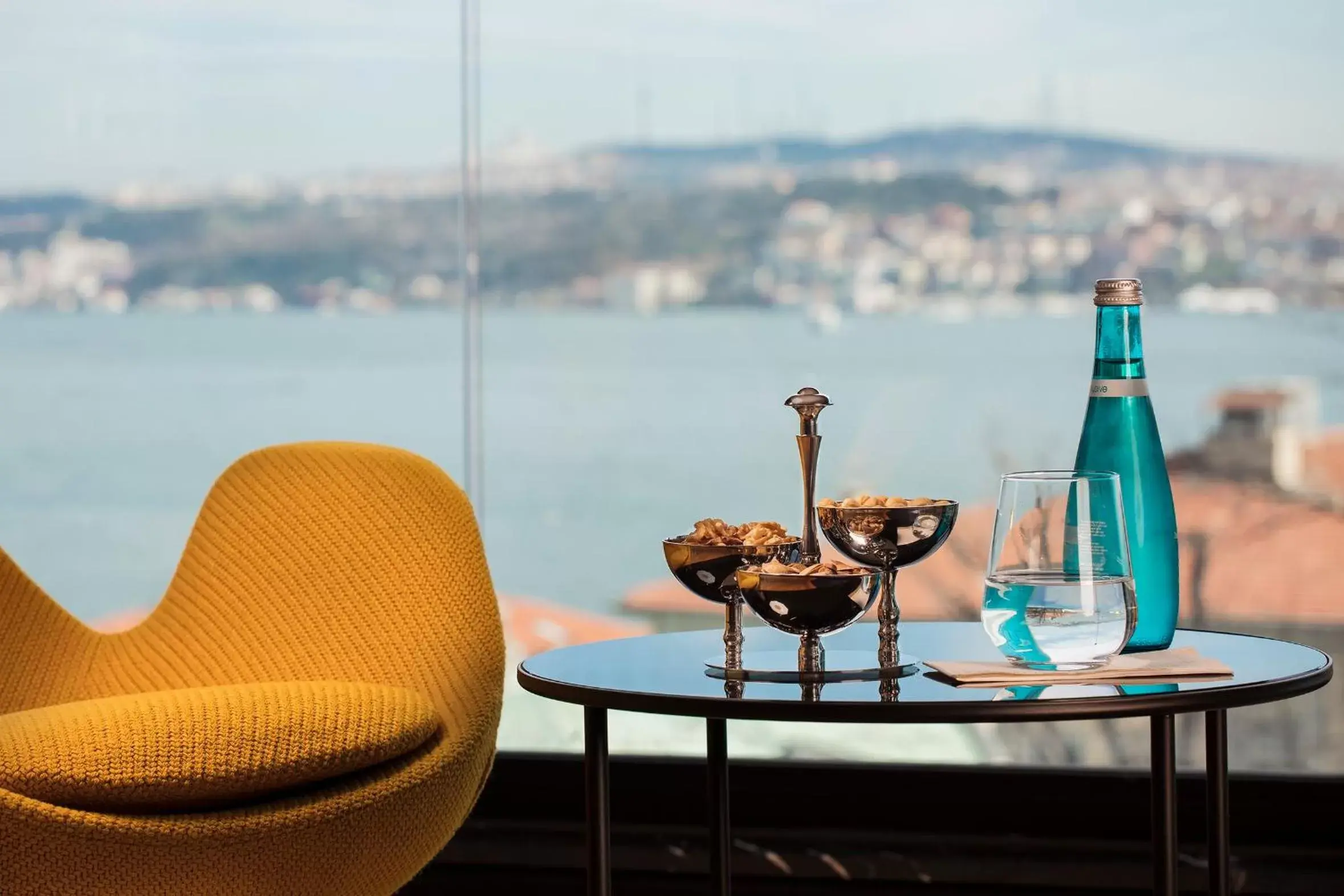 Food and drinks in Metropolitan Hotels Bosphorus