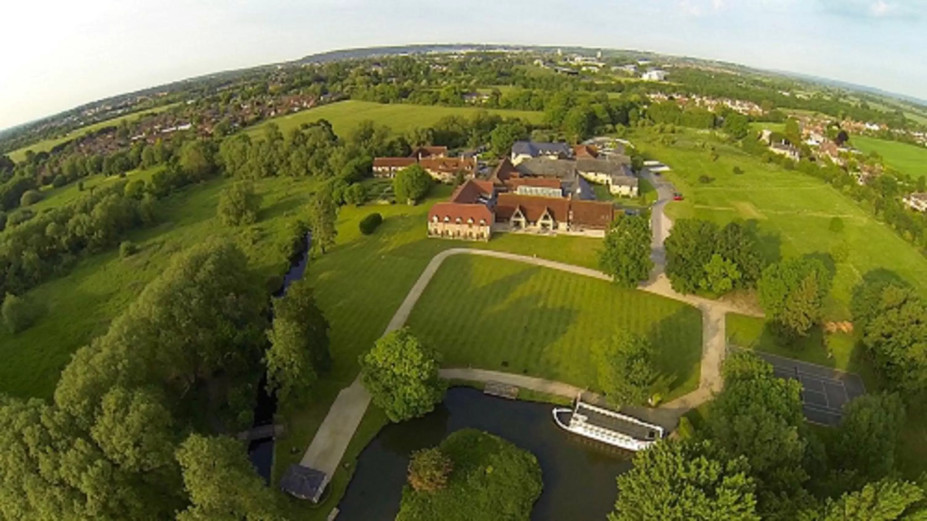 Other, Bird's-eye View in voco - Oxford Thames, an IHG Hotel