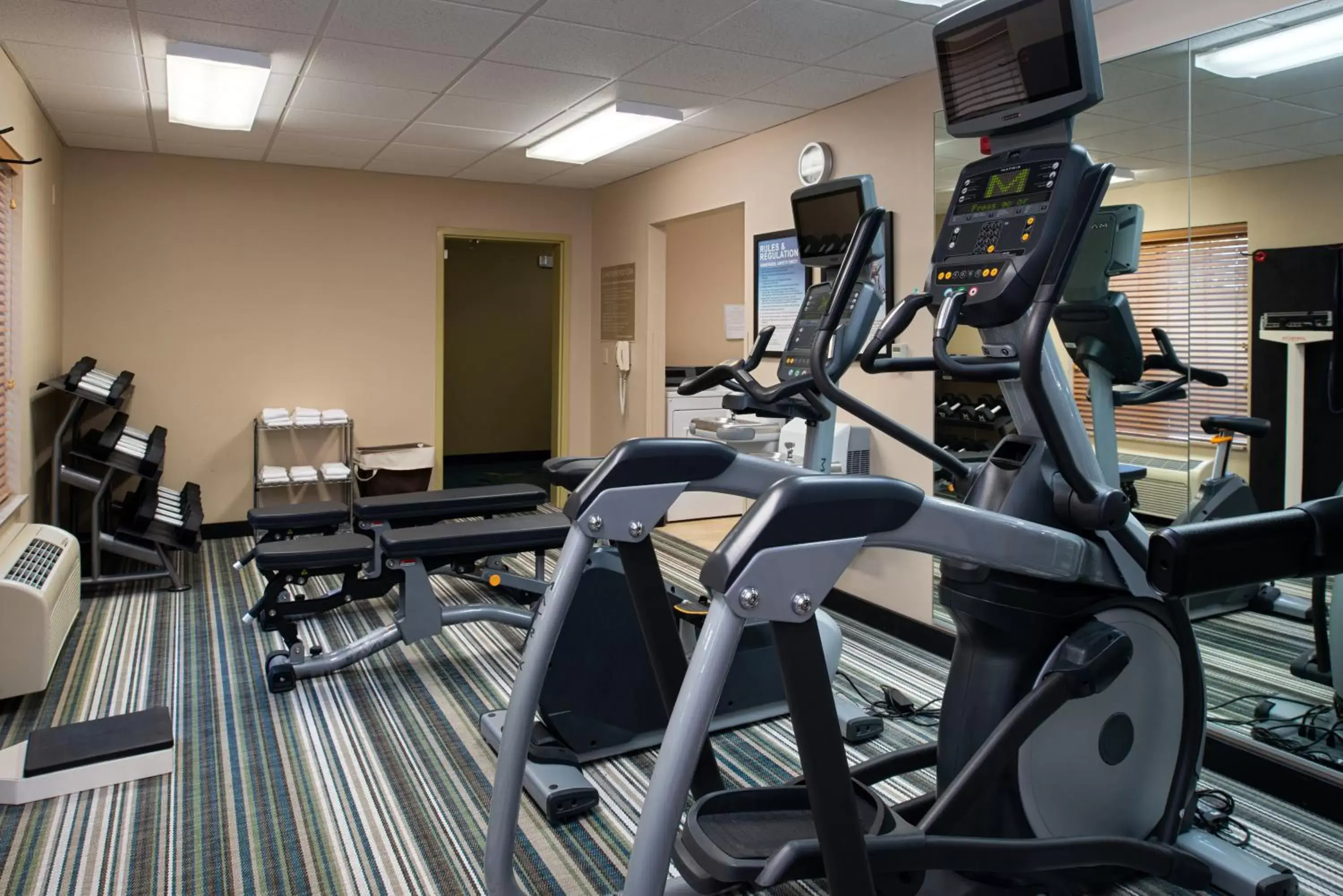 Fitness centre/facilities, Fitness Center/Facilities in Candlewood Suites Olathe, an IHG Hotel