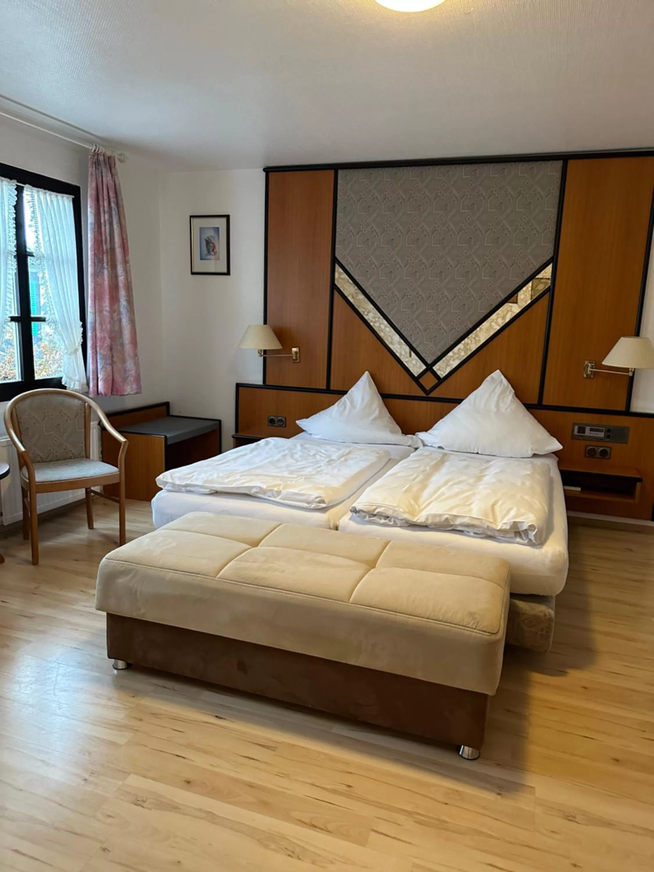 Bed in Hotel zur Post Dabringhausen