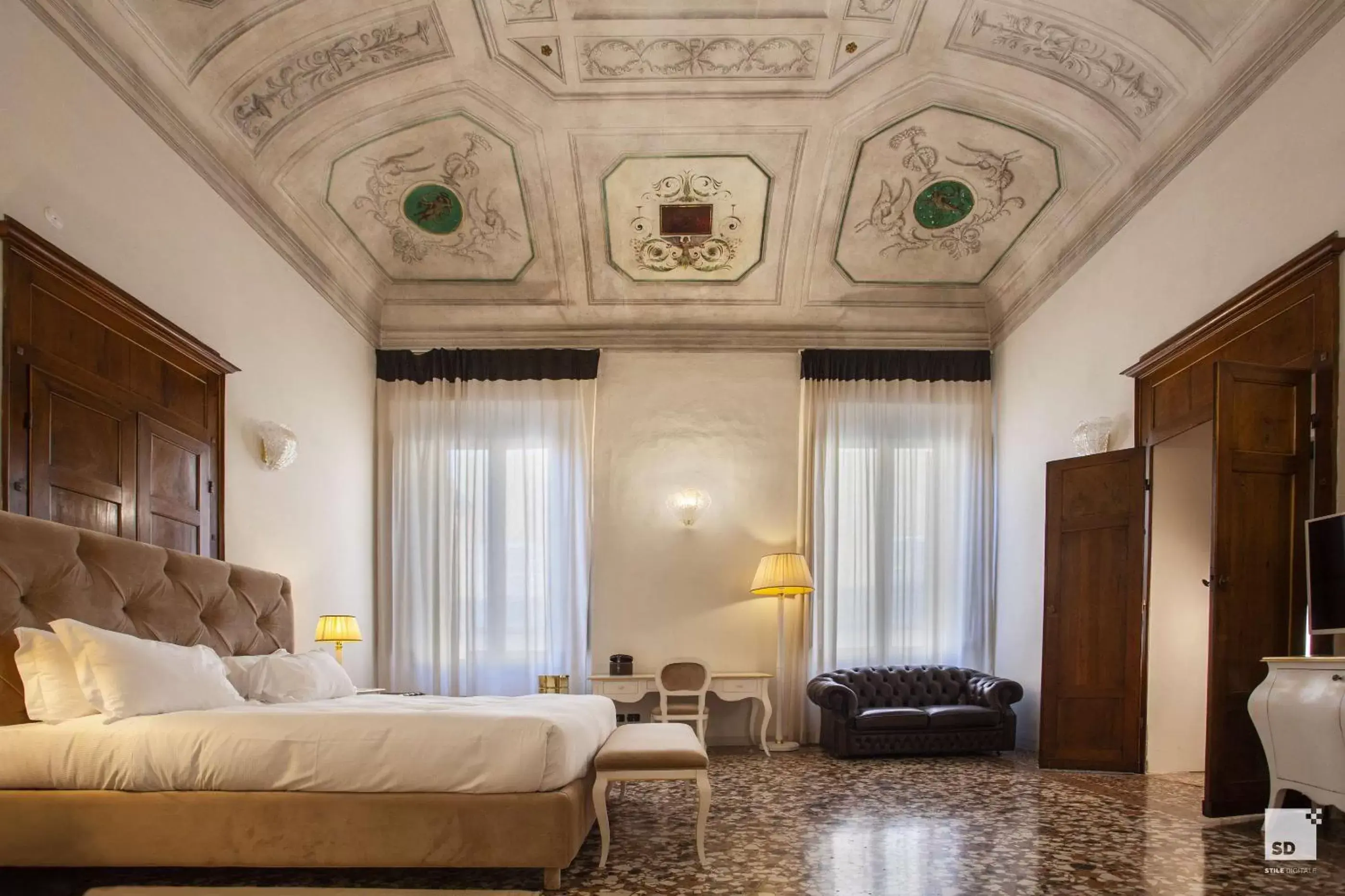 Photo of the whole room in Palazzo Galletti Abbiosi
