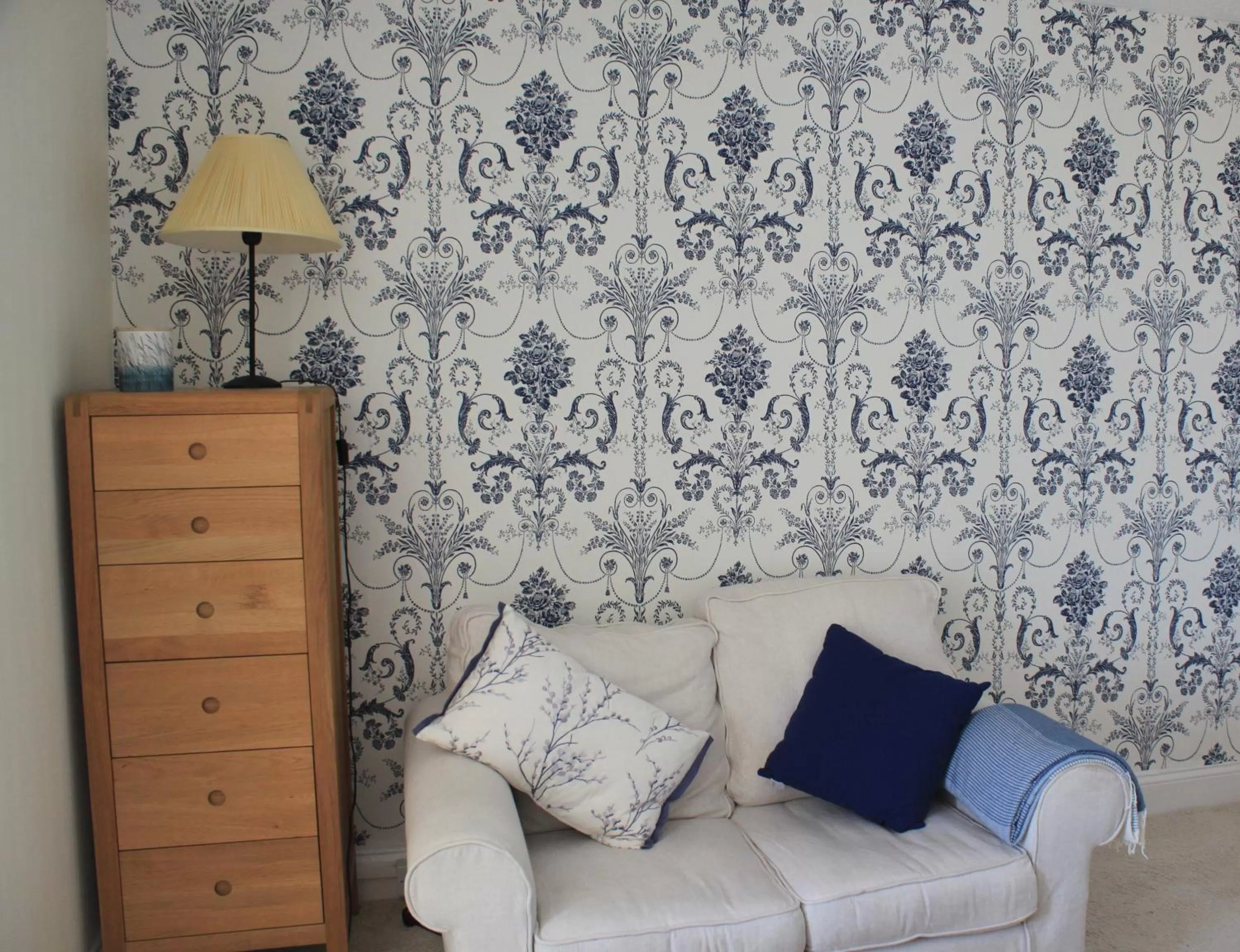Seating area in The Burrows Bed and Breakfast