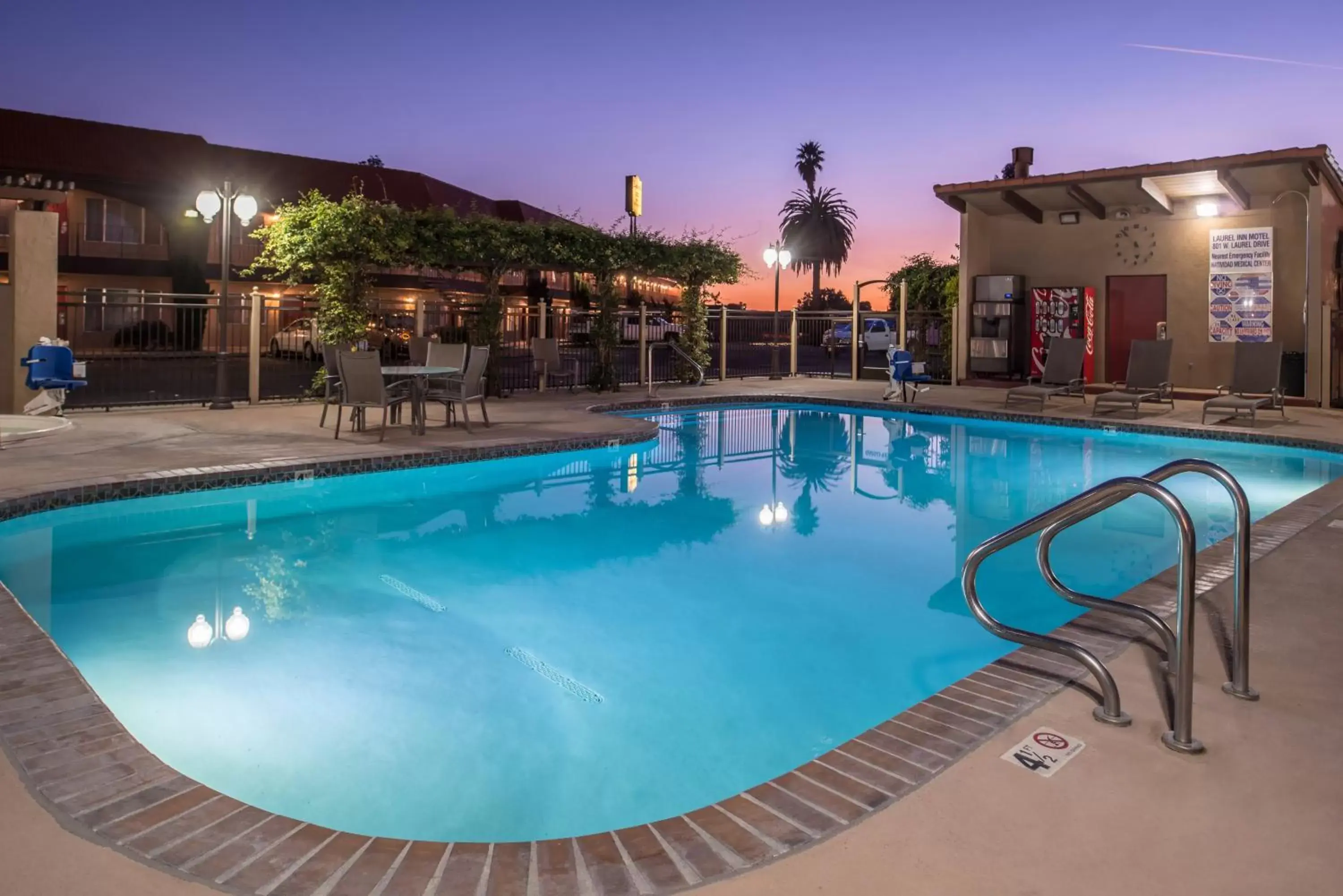 Swimming Pool in Laurel Inn & Conference Center