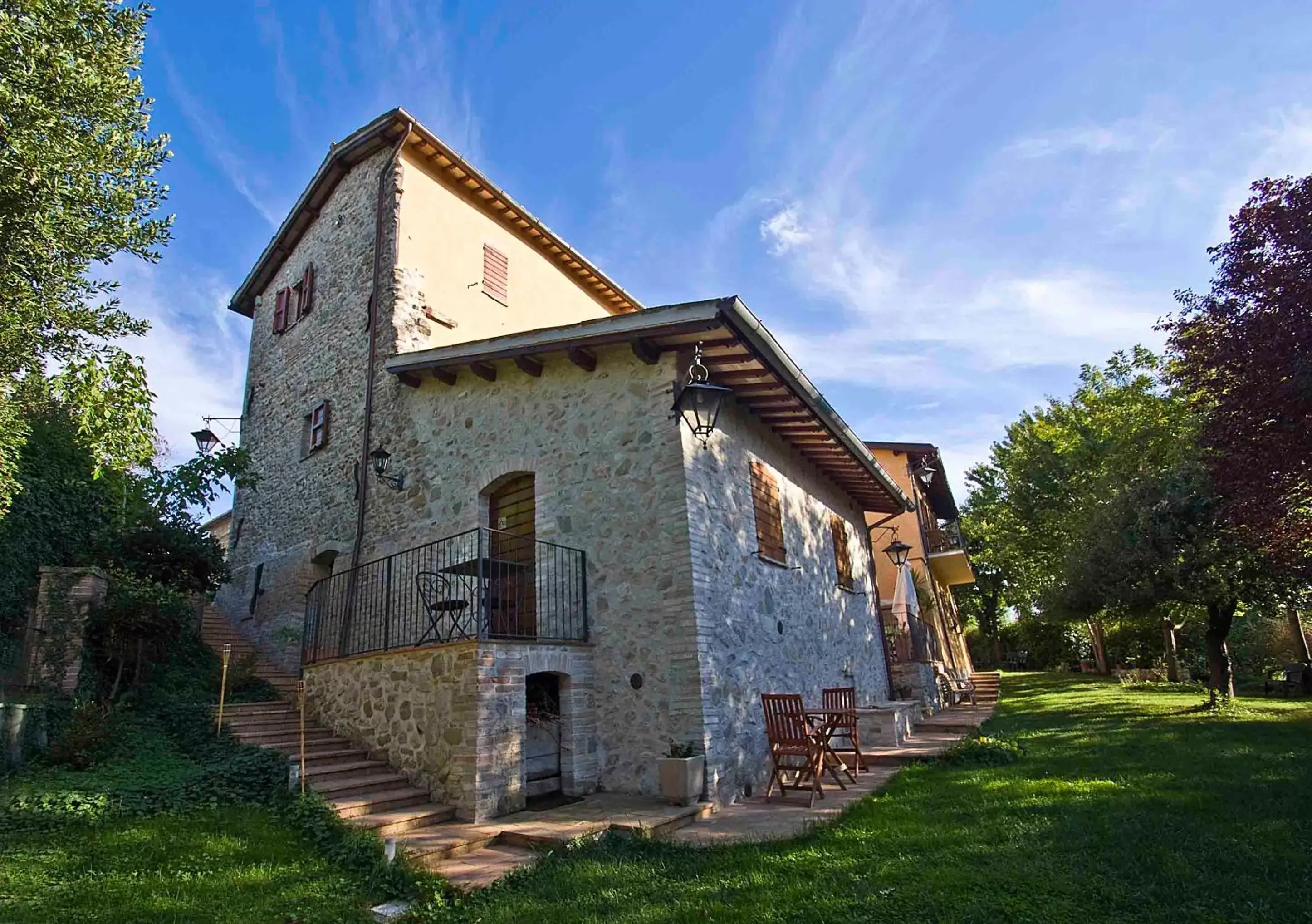 Property building, Garden in Casale del Monsignore