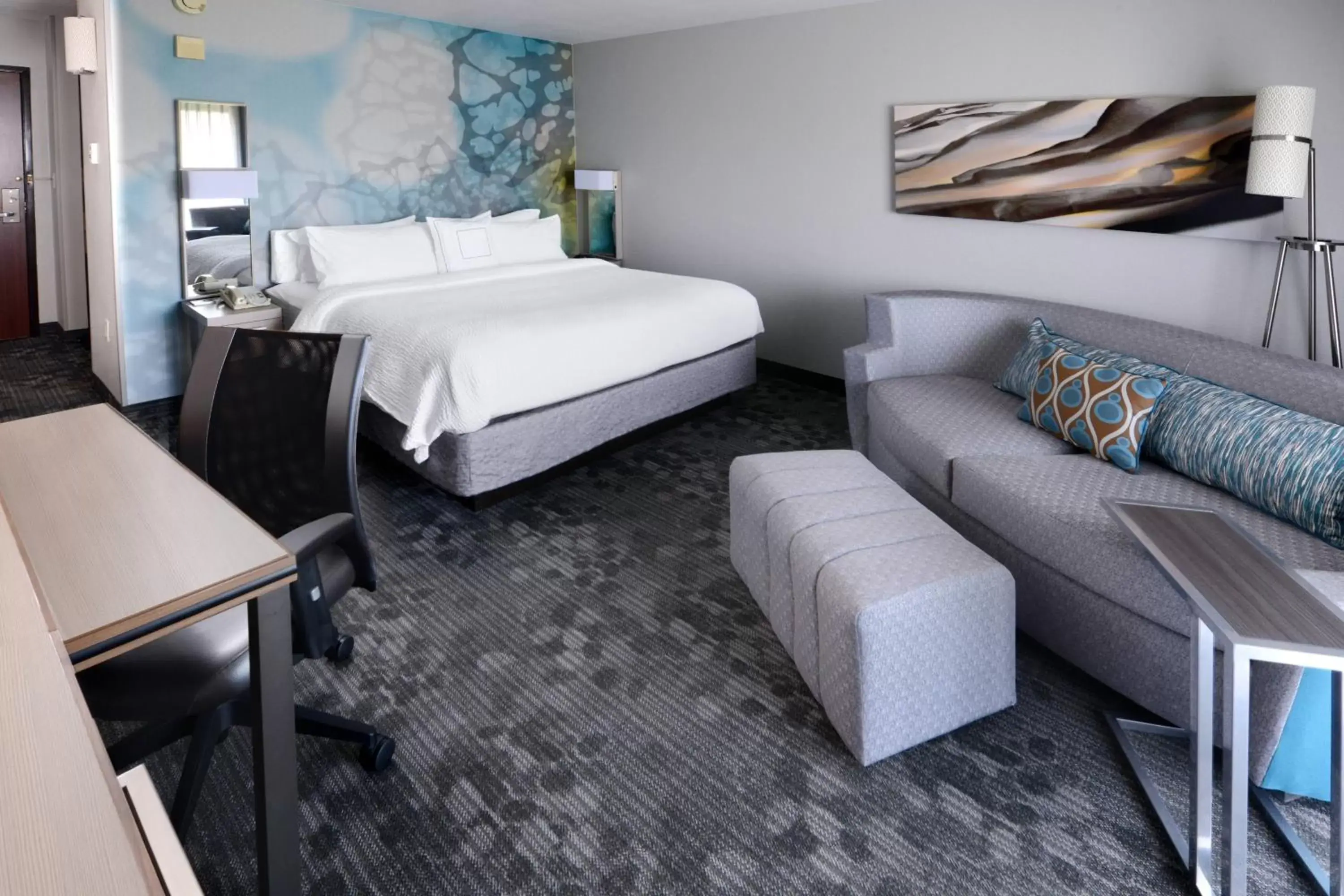 King Room with Sofa Bed and Adapted Tub - Mobility and Hearing Accessible in Courtyard by Marriott Houston Northwest
