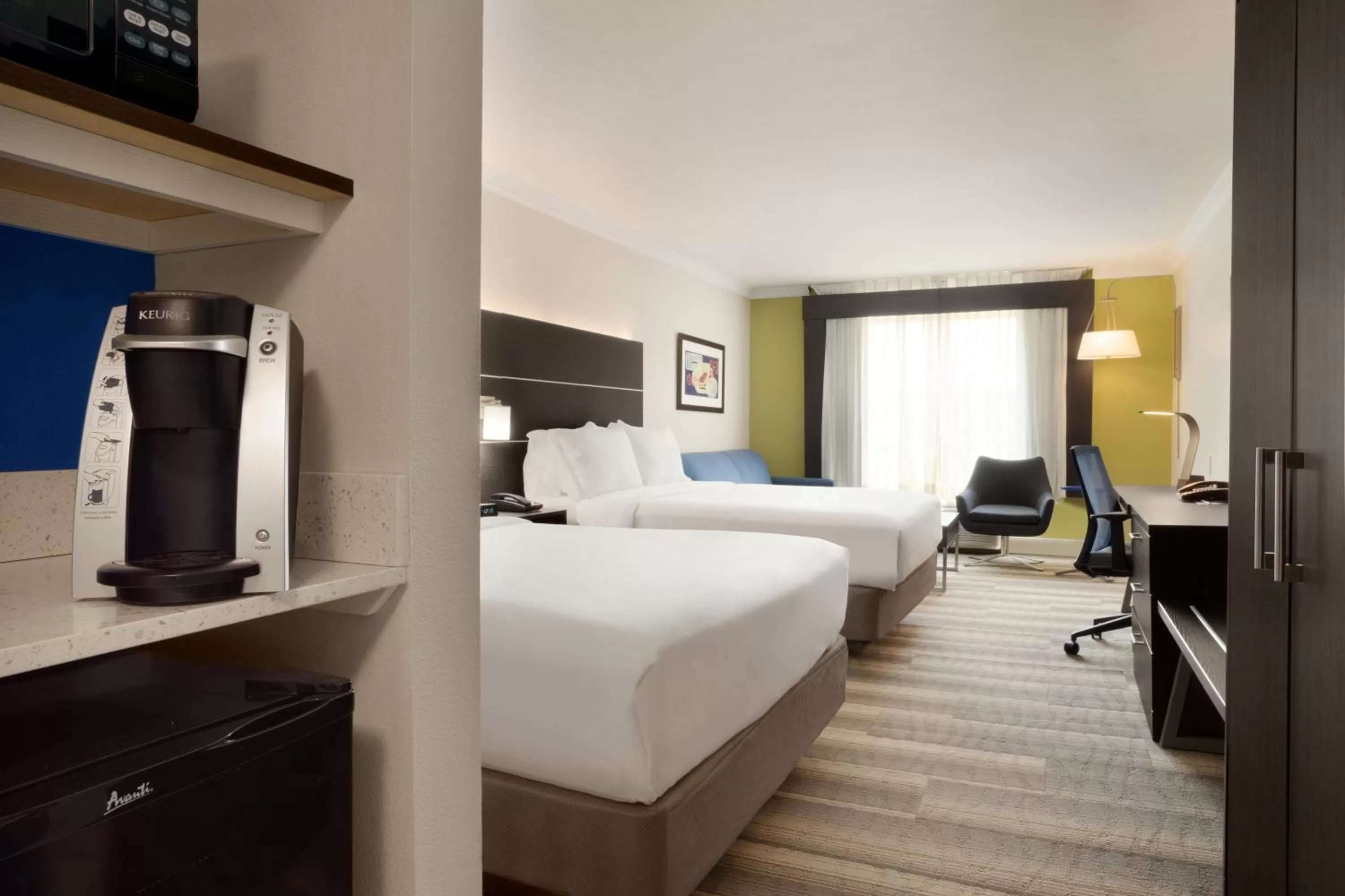 Photo of the whole room, Bed in Holiday Inn Express Hotel & Suites Dallas NE - Allen by IHG