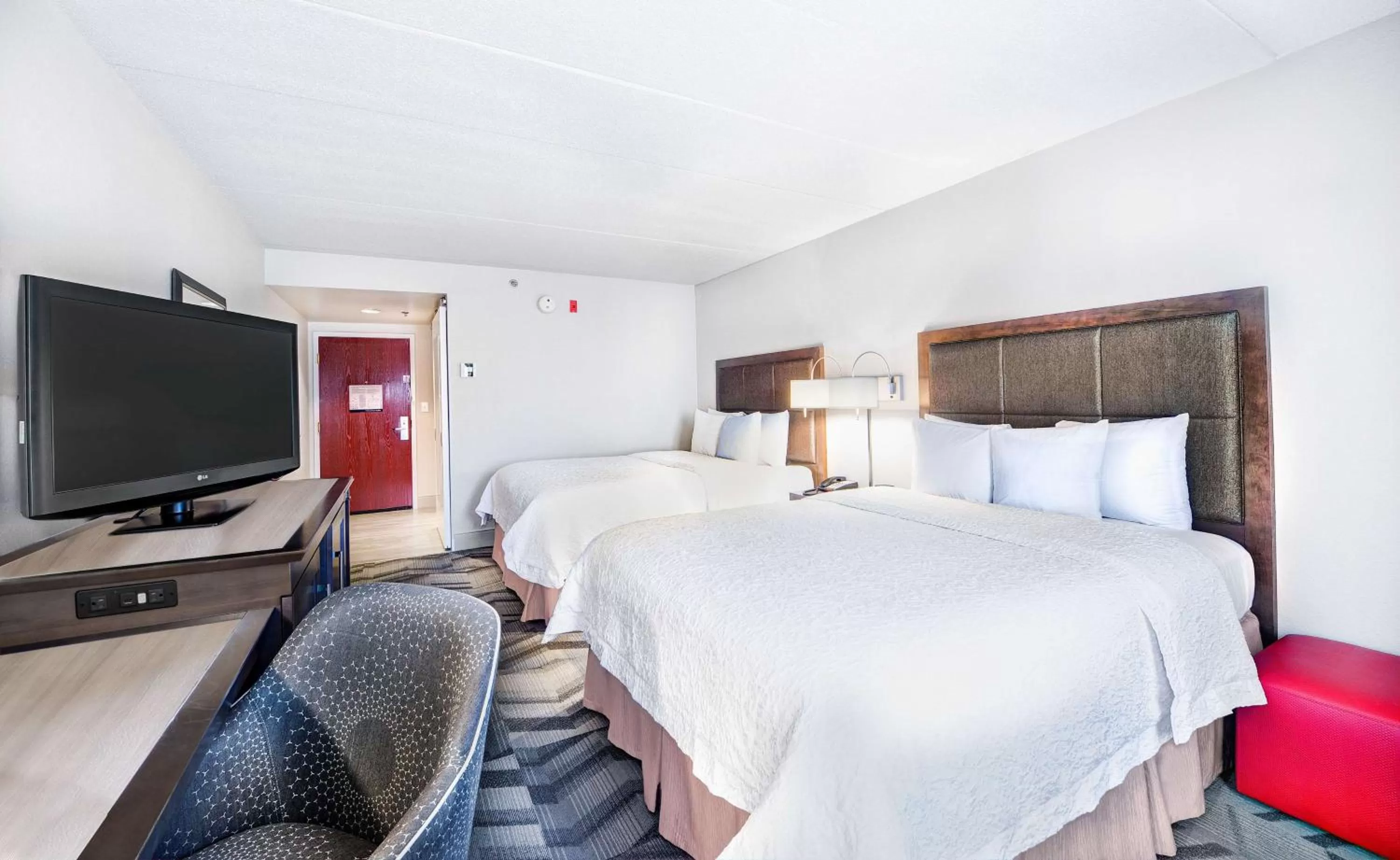 Bedroom, Bed in Hampton Inn & Suites Atlanta-Galleria