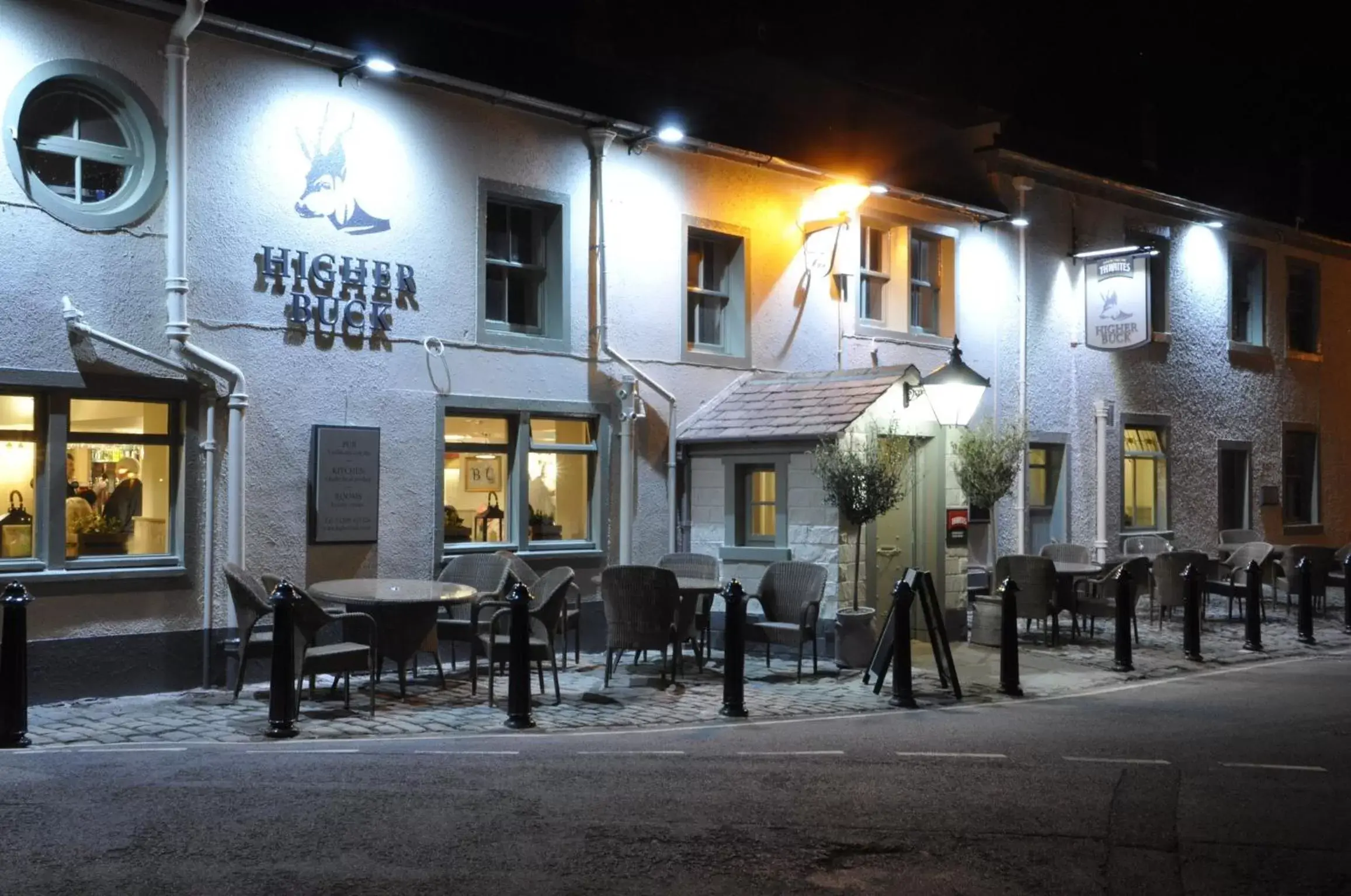 Facade/entrance, Property Building in Higher Buck Inn