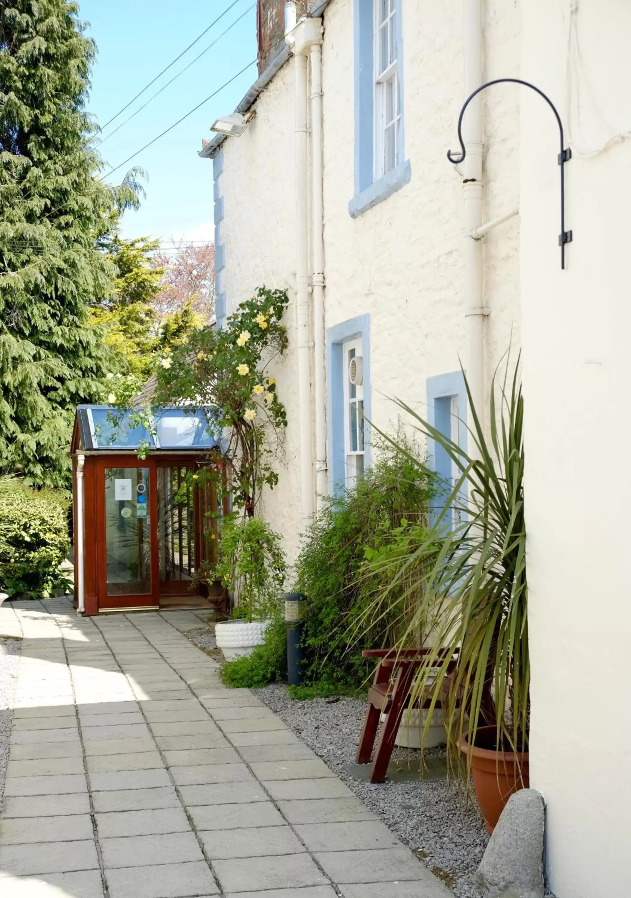 Facade/entrance, Property Building in Selkirk Arms Hotel