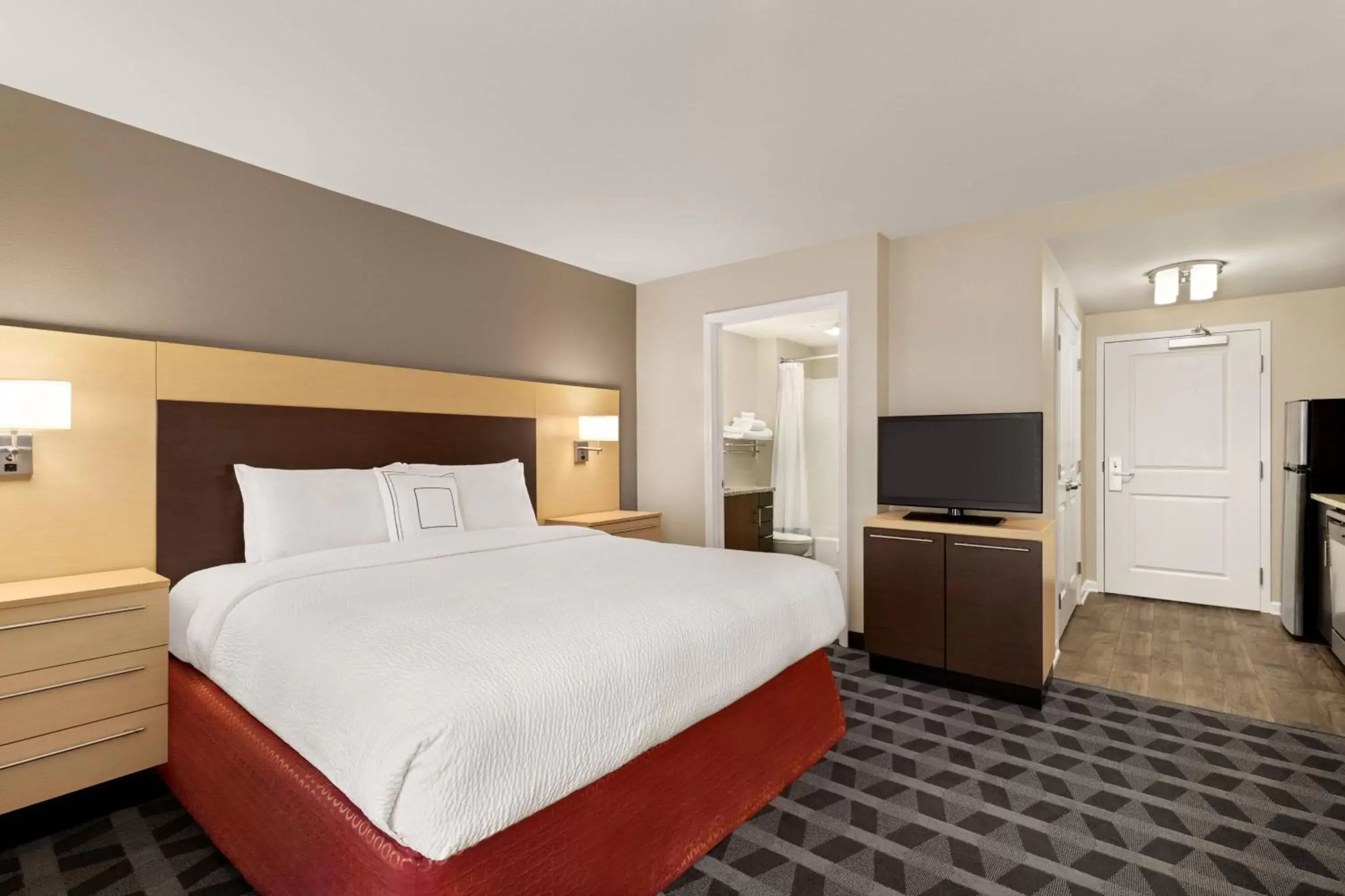 Photo of the whole room, Bed in TownePlace Suites by Marriott Chattanooga Near Hamilton Place