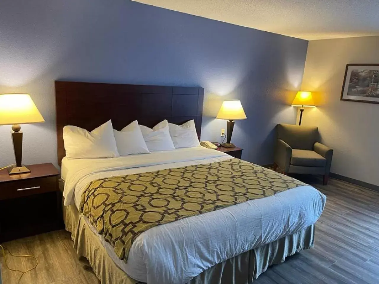 View (from property/room), Bed in Baymont by Wyndham Winston Salem University Area