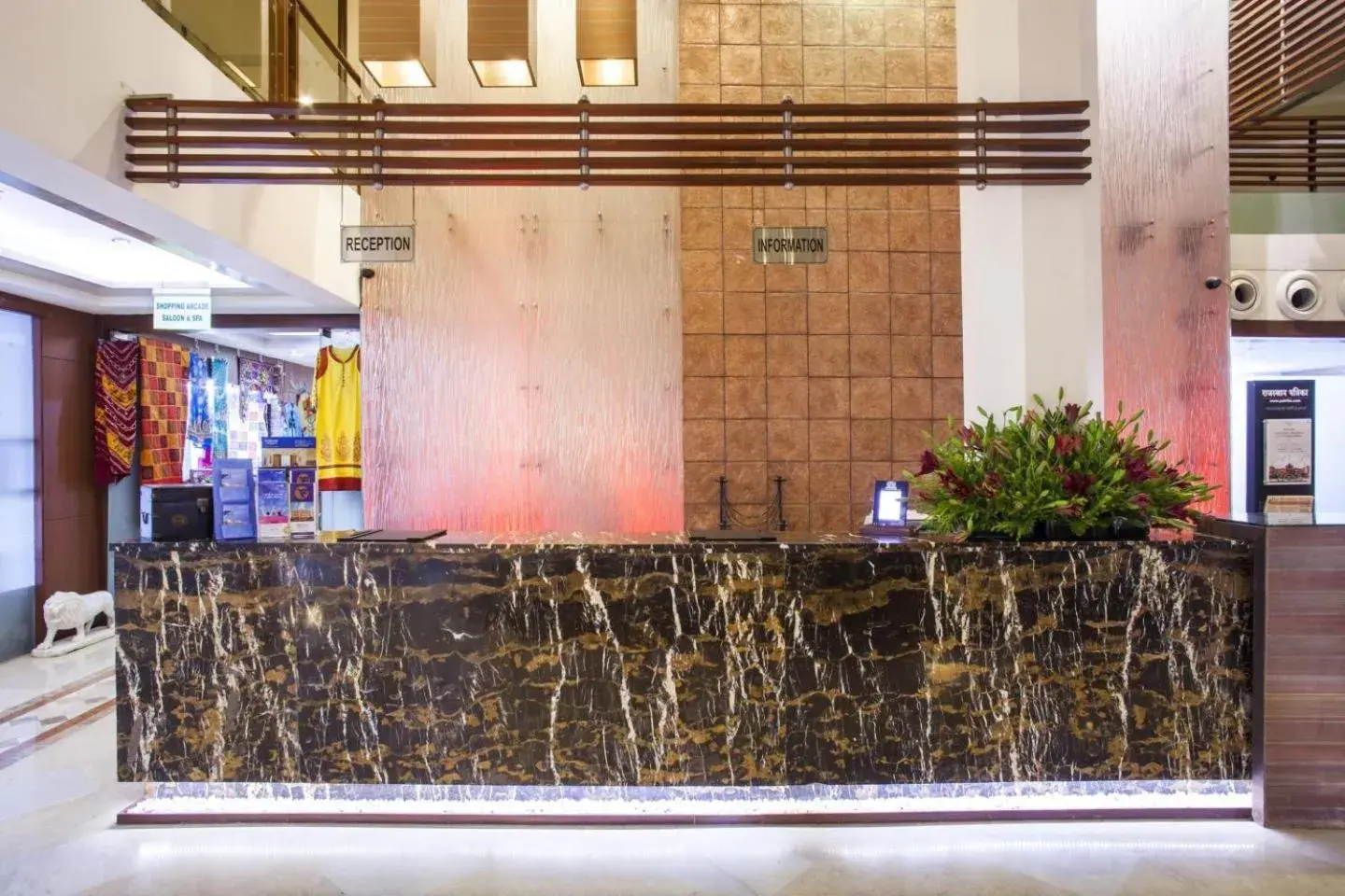 Lobby or reception in Clarion Hotel Bella Casa