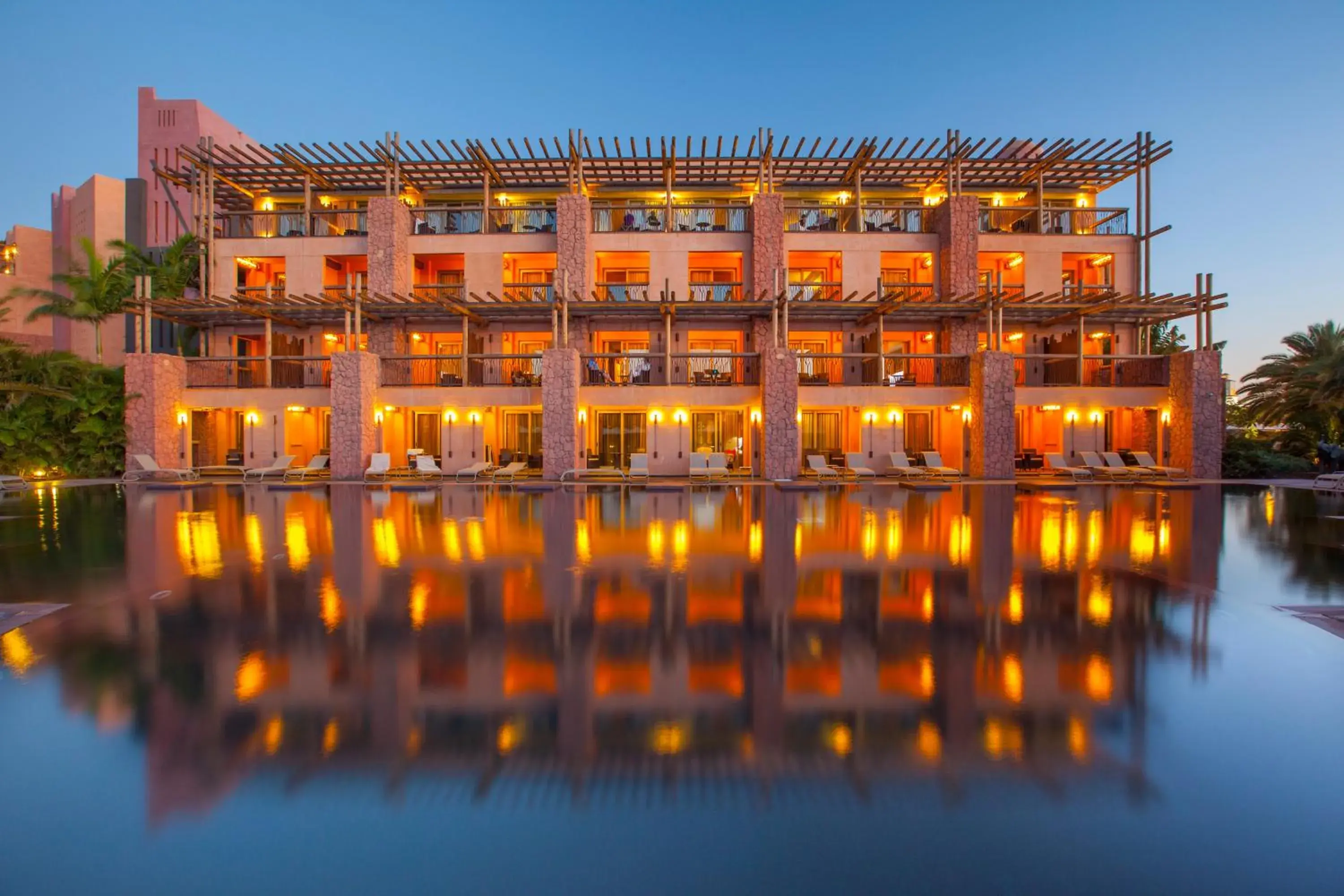 Swimming pool, Property Building in Lopesan Baobab Resort