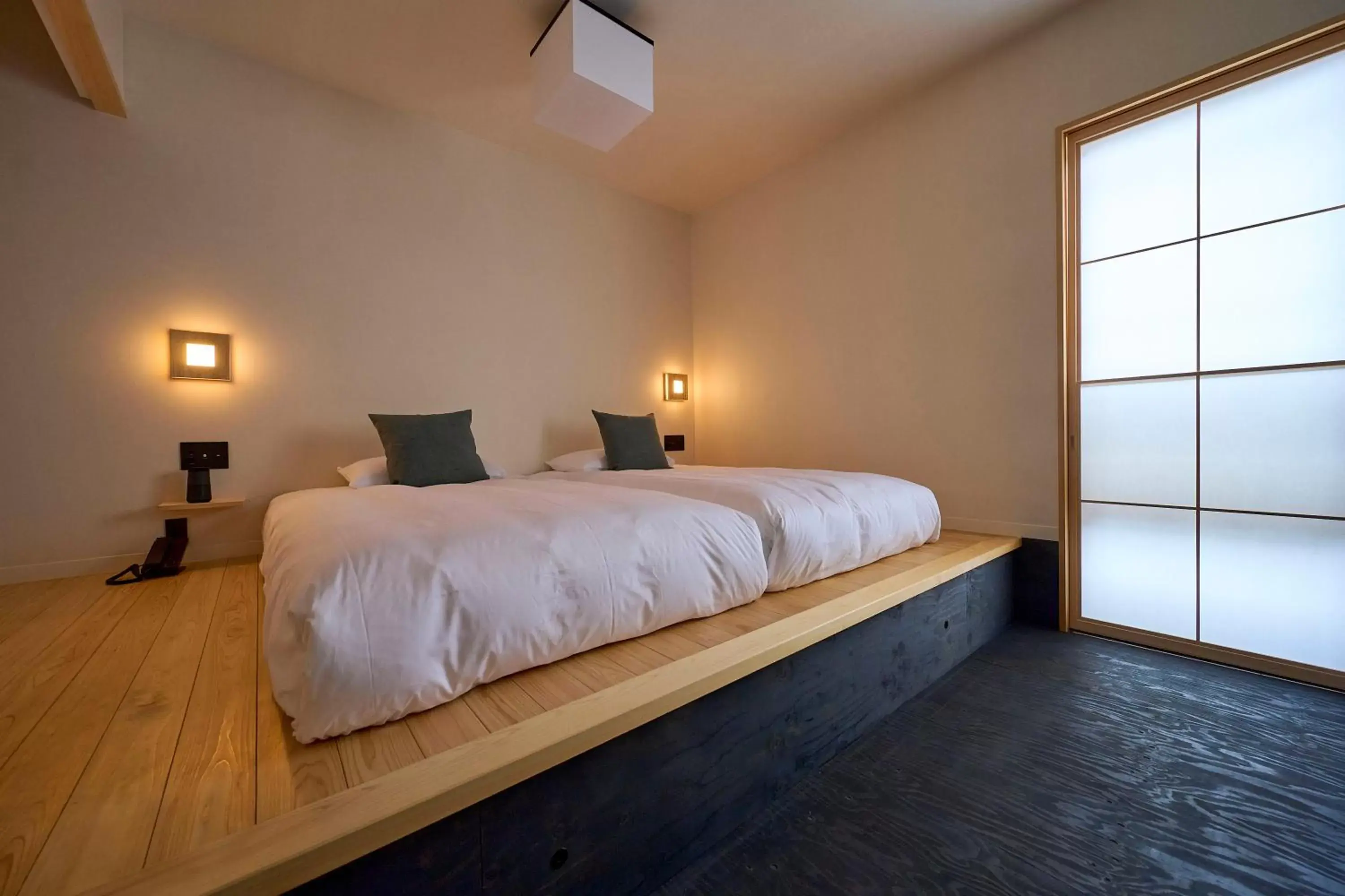 Bed in yubune Bed in yubune