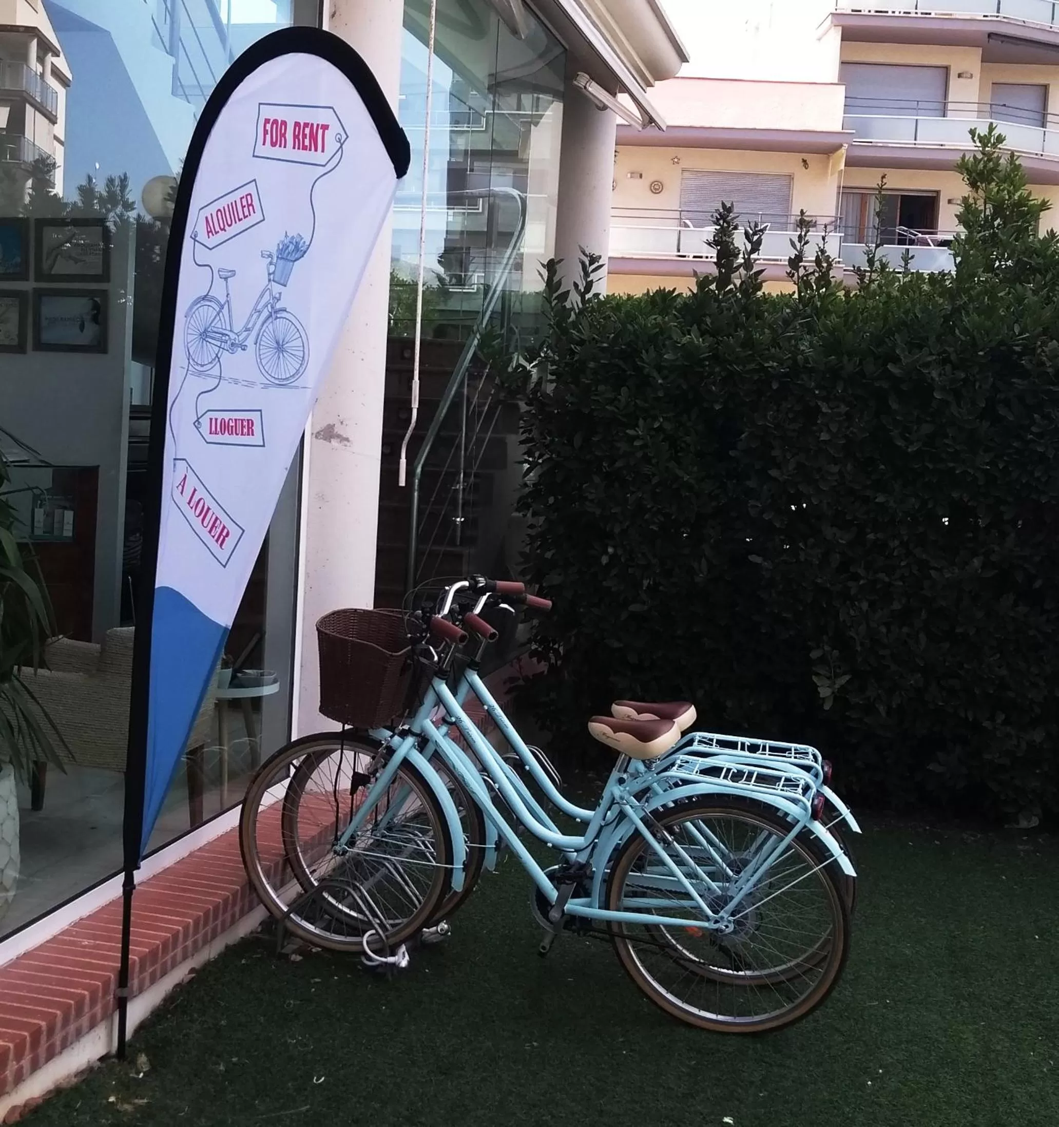 Cycling in Hotel & Apartaments Thalassa Sport & Wellness