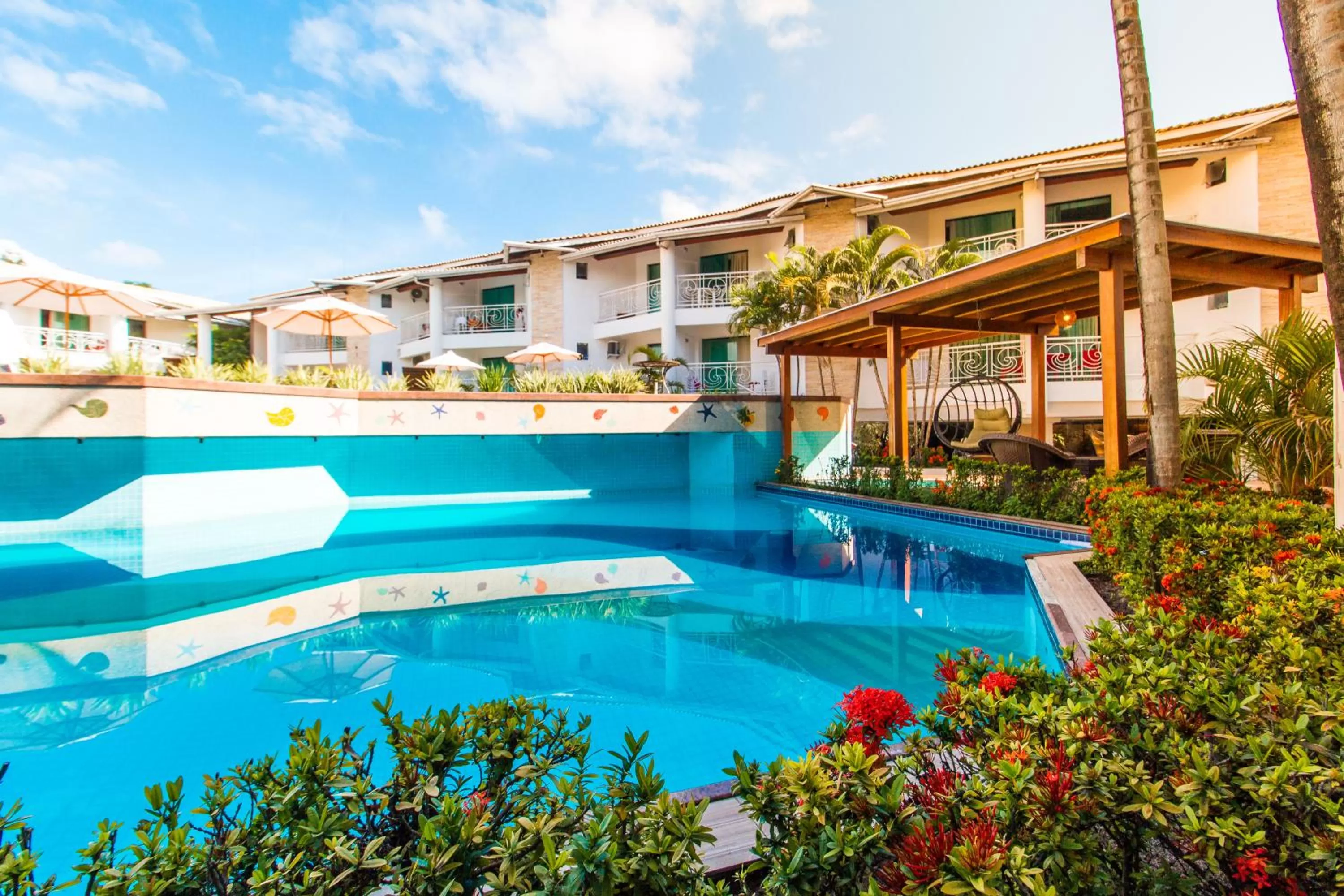 Swimming pool in Portal Beach - Rede Soberano