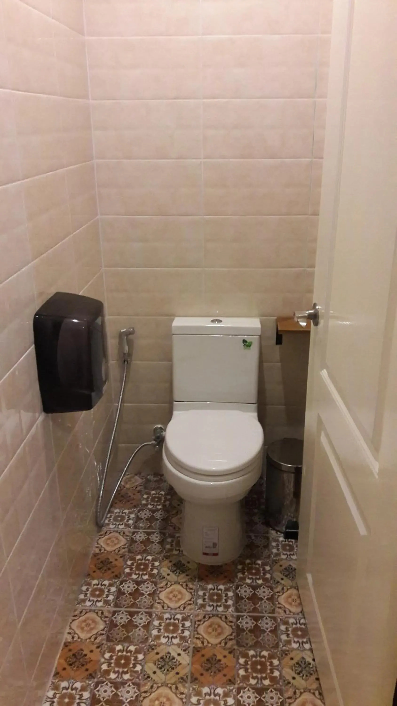 Shower, Bathroom in Siri Poshtel Bangkok (SHA Extra Plus)