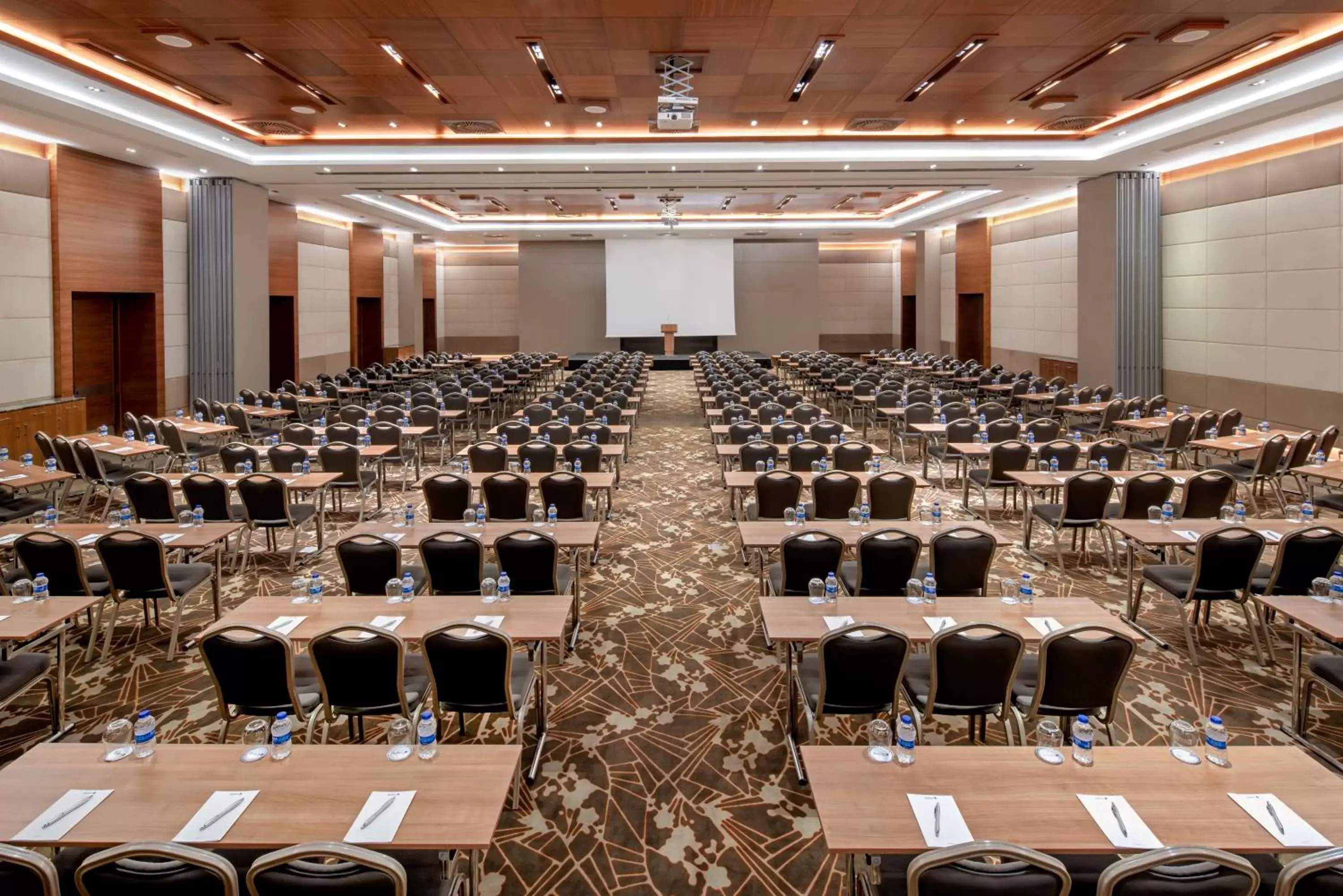 Meeting/conference room in Radisson Blu Hotel & Spa, Istanbul Tuzla