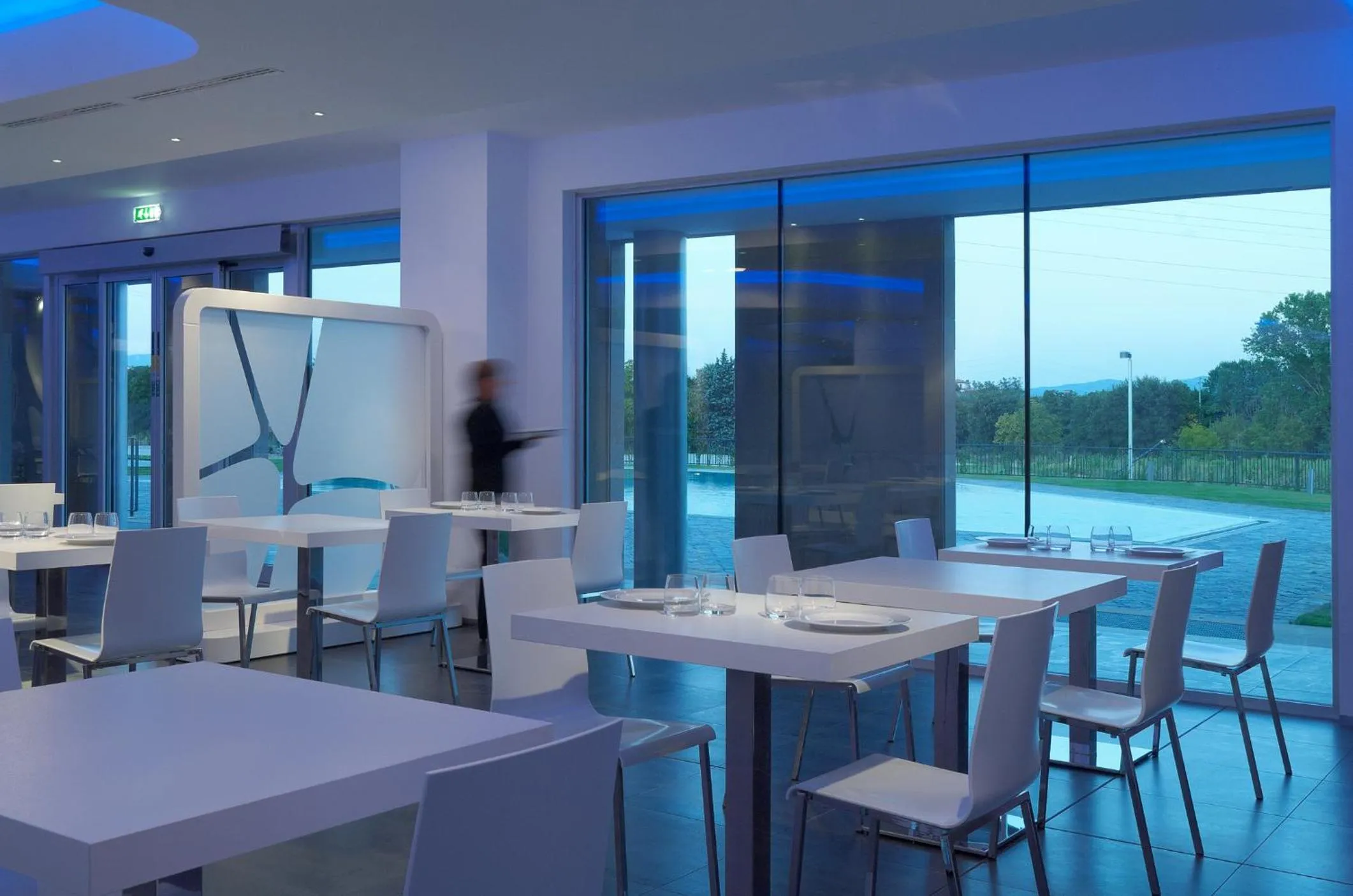 Restaurant/places to eat in A Point Arezzo Park Hotel