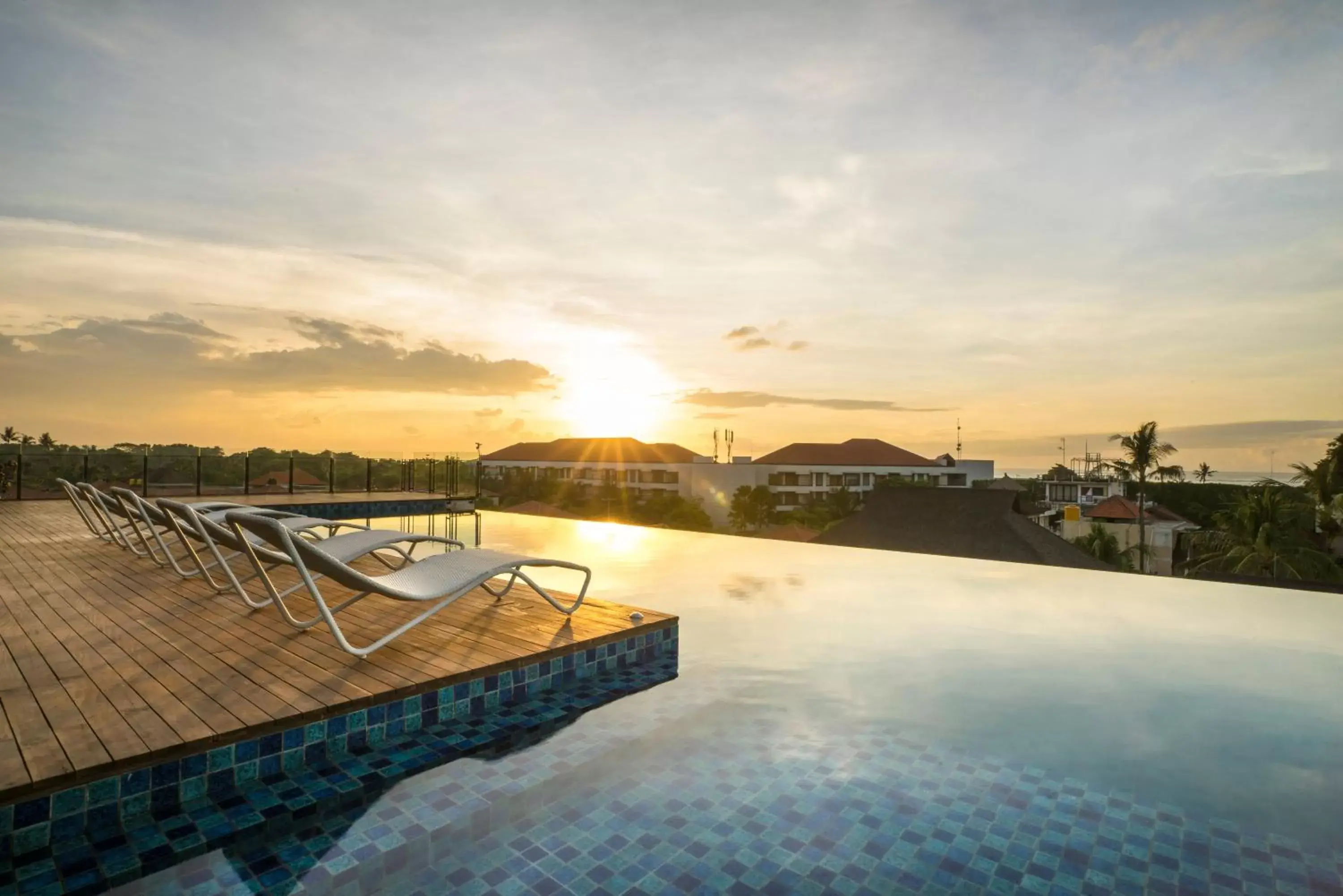 Swimming pool, Sunrise/Sunset in ARTOTEL Sanur Bali