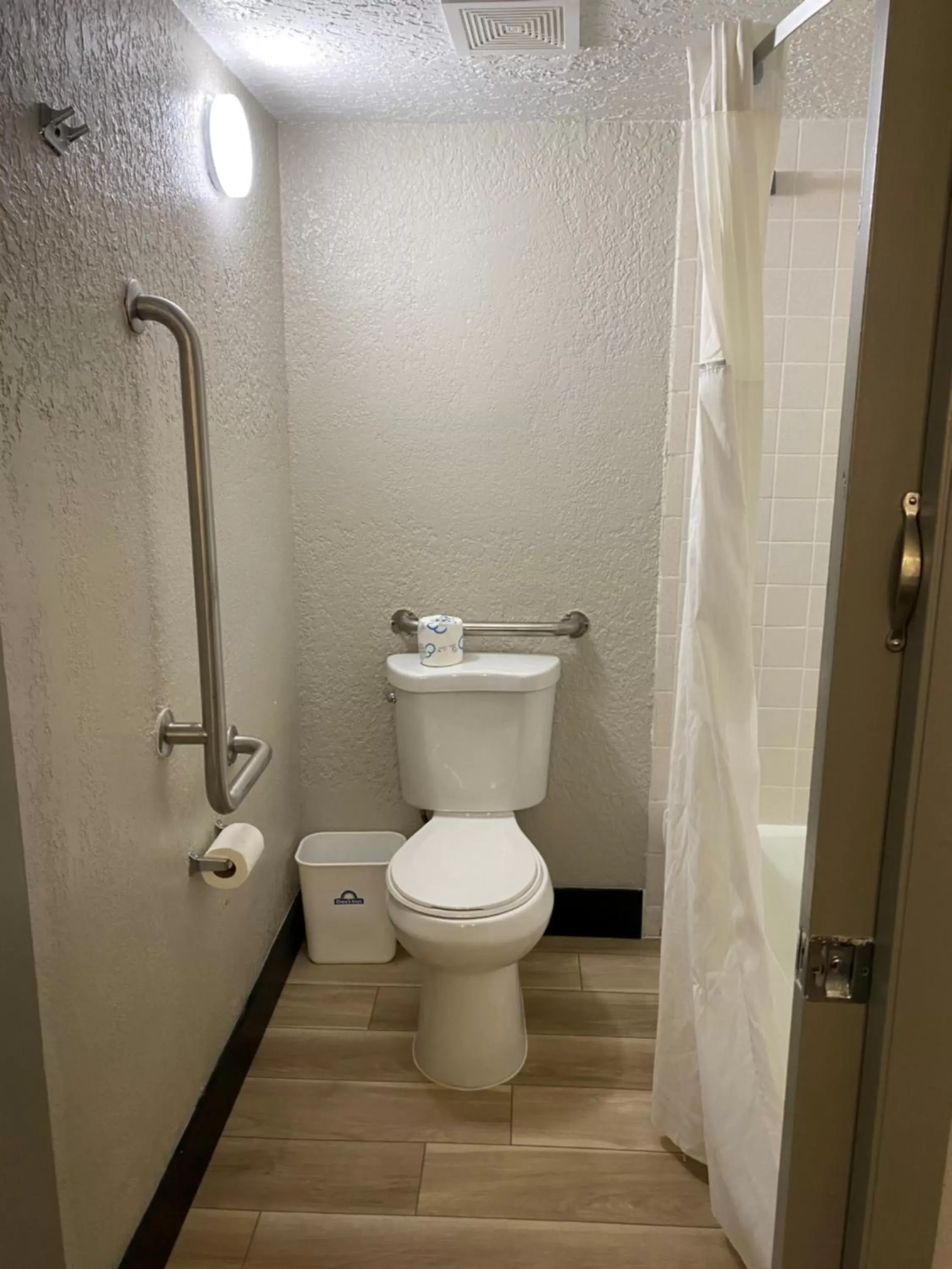 Toilet, Bathroom in Days Inn by Wyndham Fort Pierce Midtown