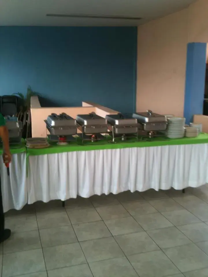 Banquet/Function facilities, Food in Dorados Acapulco