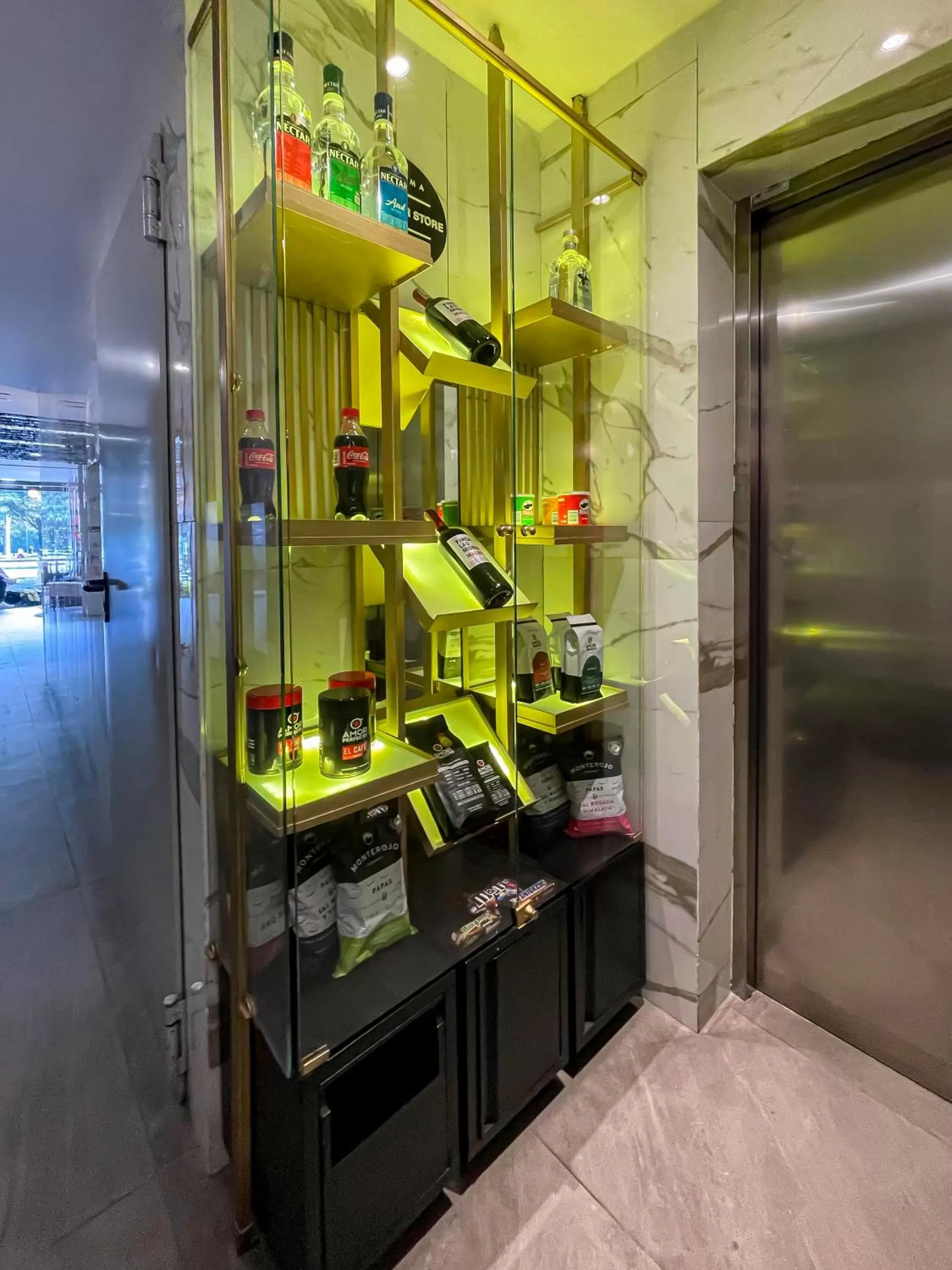 Drinks in Hemma Bogotá Country Luxury Suites Hotel