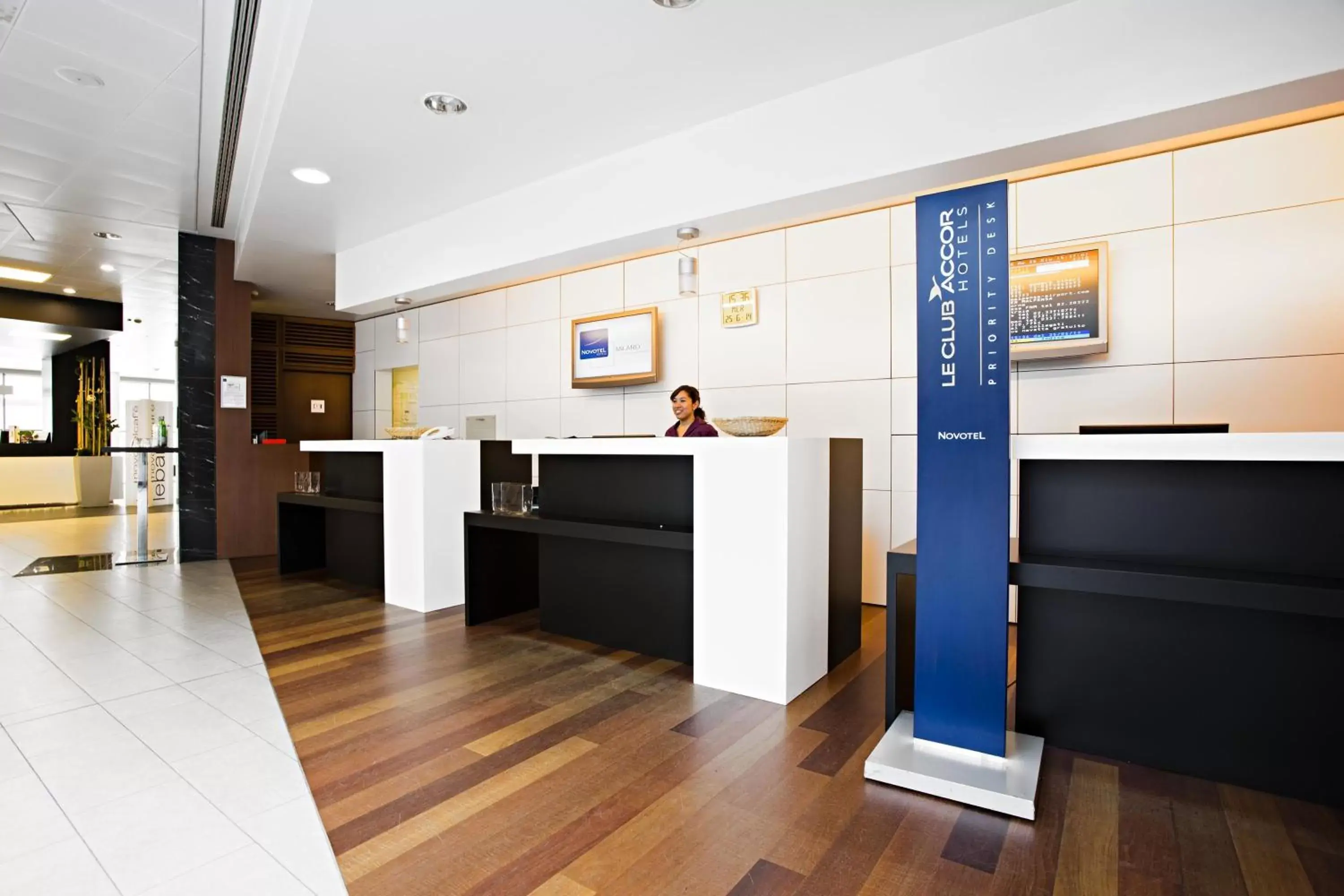 Lobby or reception, Lobby/Reception in Novotel Milano Malpensa Aeroporto