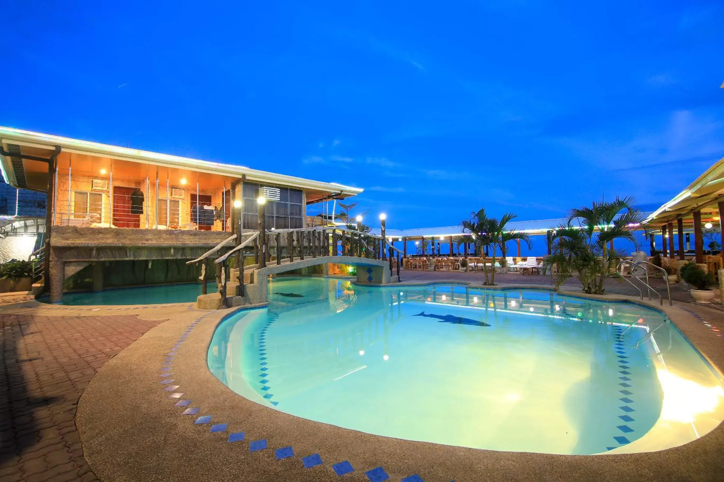 Swimming Pool in GingGing Hotel And Resort