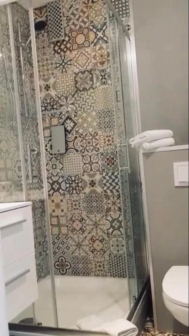 Shower in Hotel Lindenhof