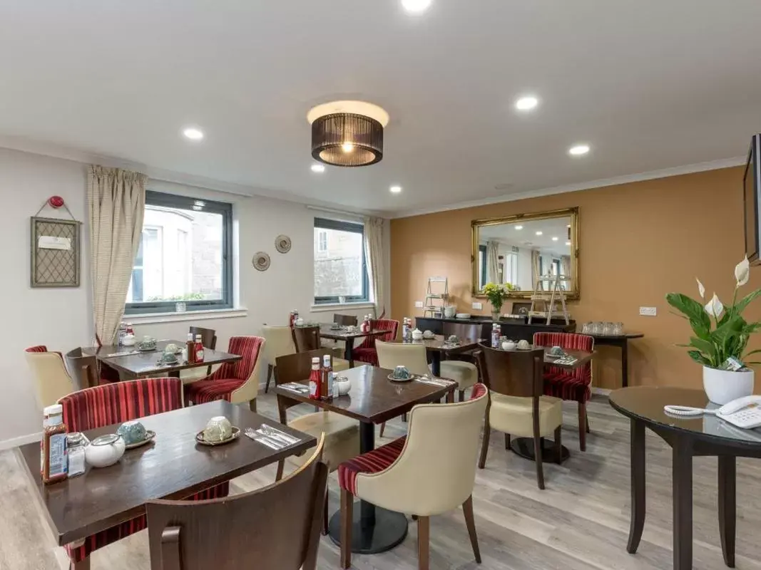 Dining area, Restaurant/Places to Eat in Kirkstyle Hotel