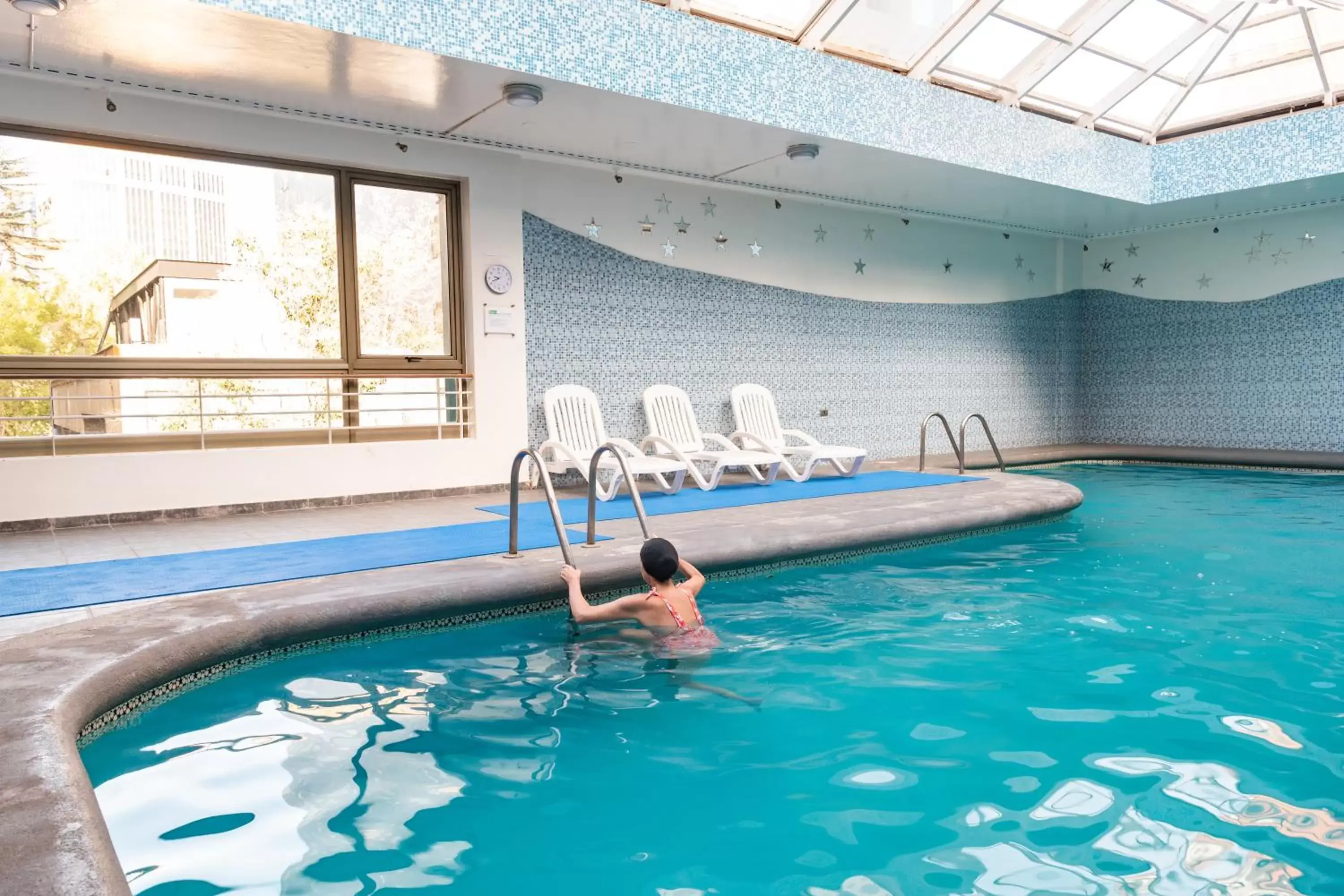 Swimming pool in MR Hotel Providencia (ex Hotel Neruda) Swimming pool in MR Hotel Providencia (ex Hotel Neruda)