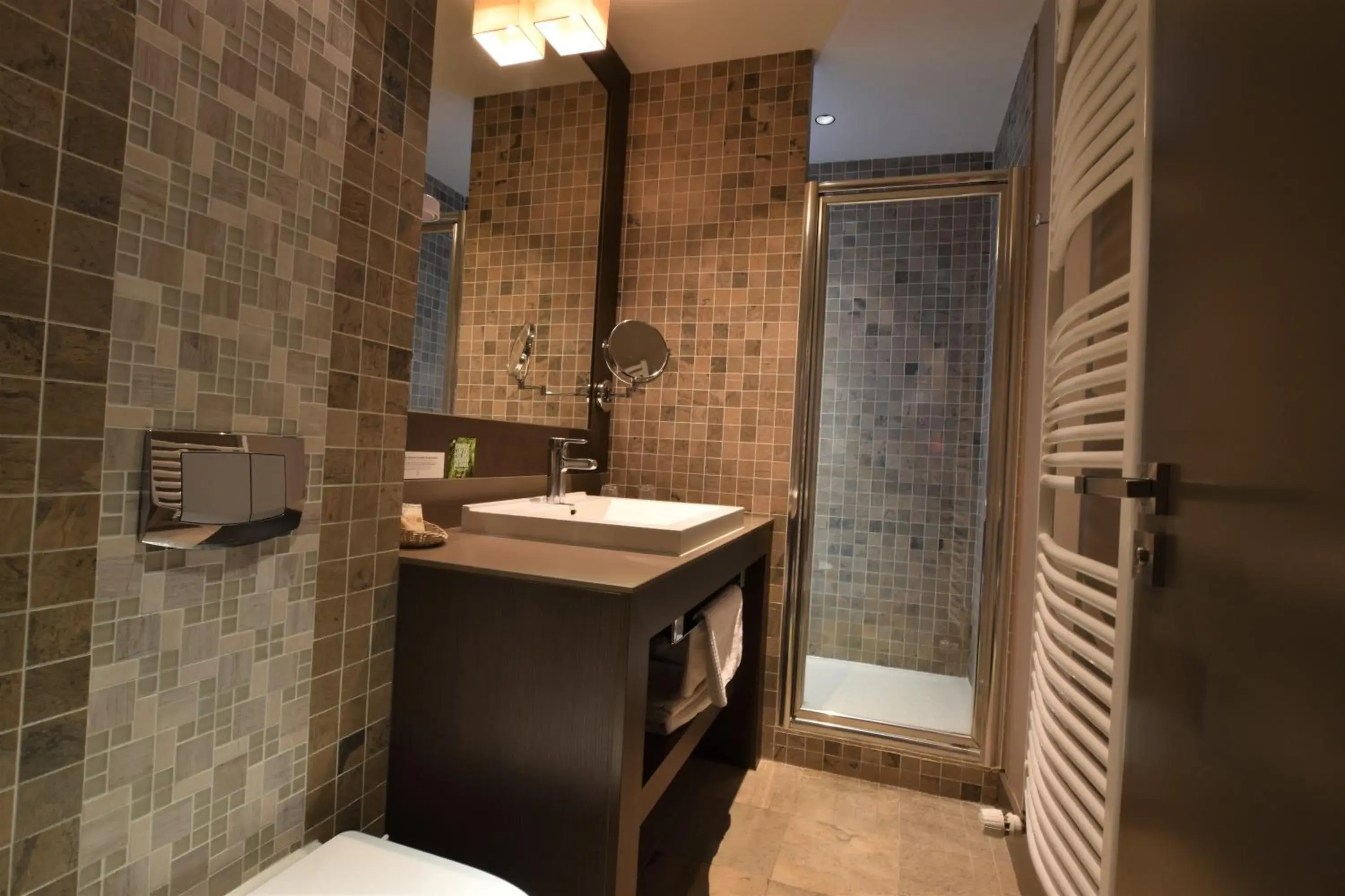 Shower, Bathroom in Logis Auberge Saint Simond