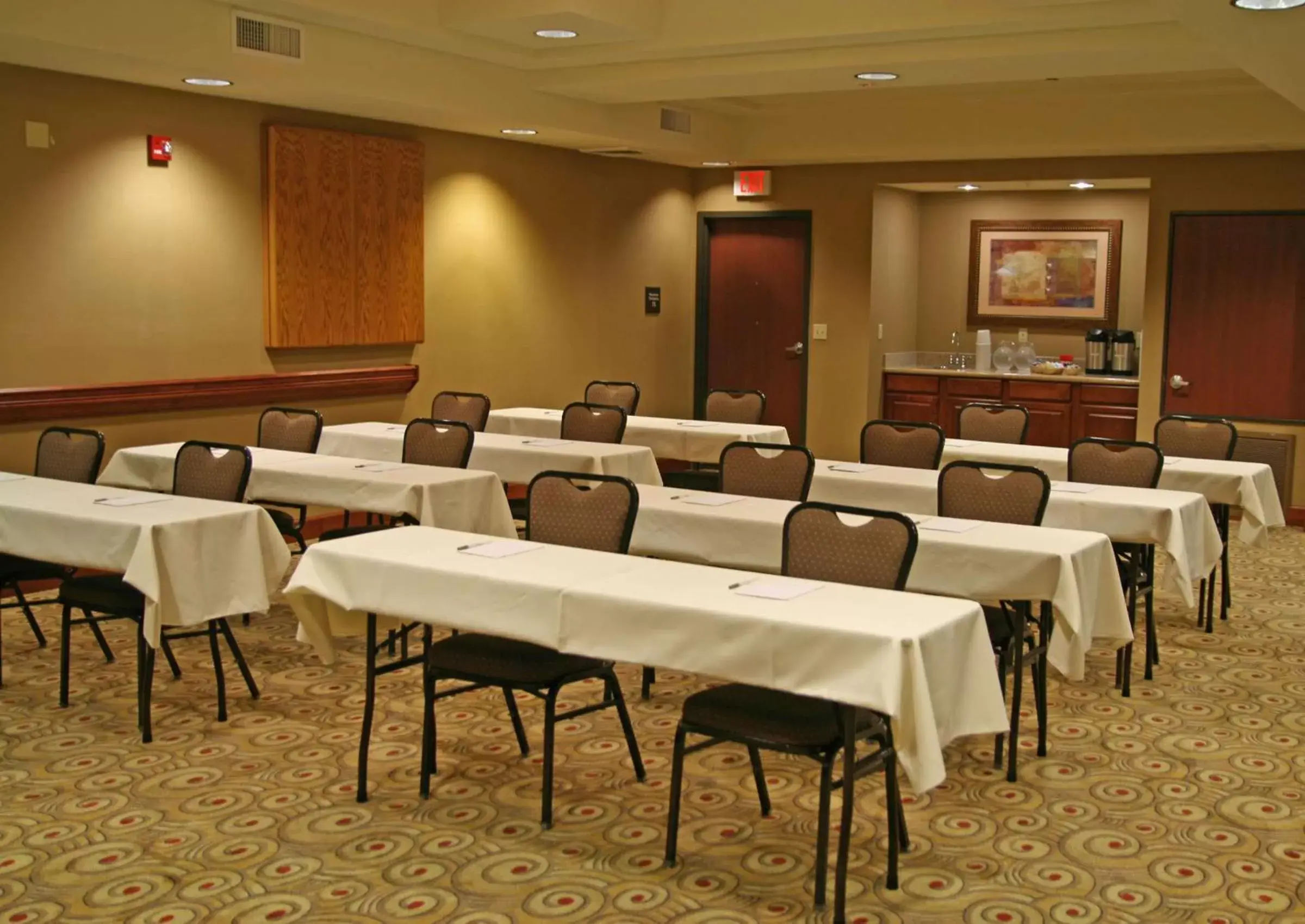 Meeting/conference room in Hampton Inn & Suites Phoenix-Surprise