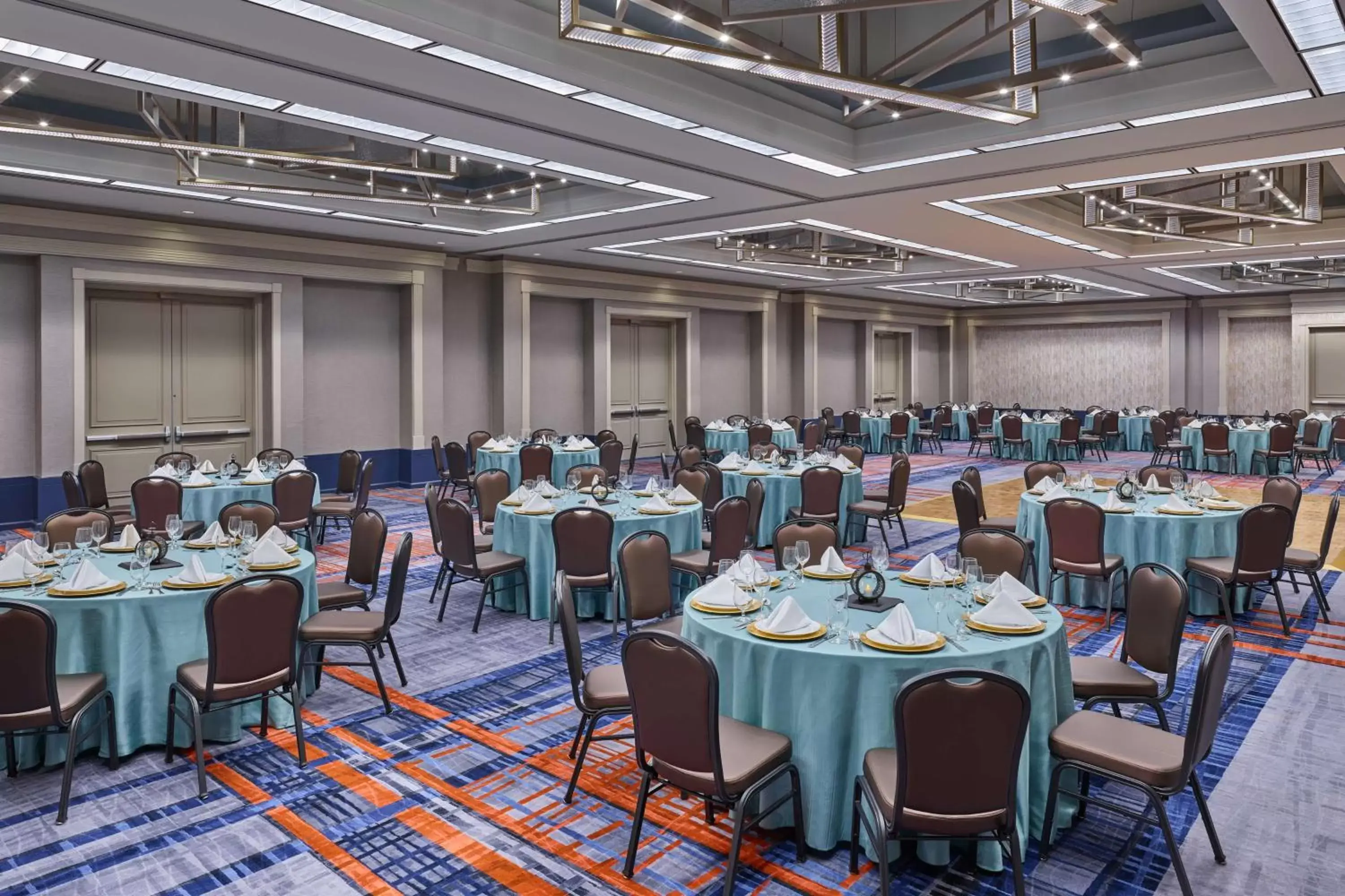 Meeting/conference room, Restaurant/Places to Eat in Hilton Atlanta Airport